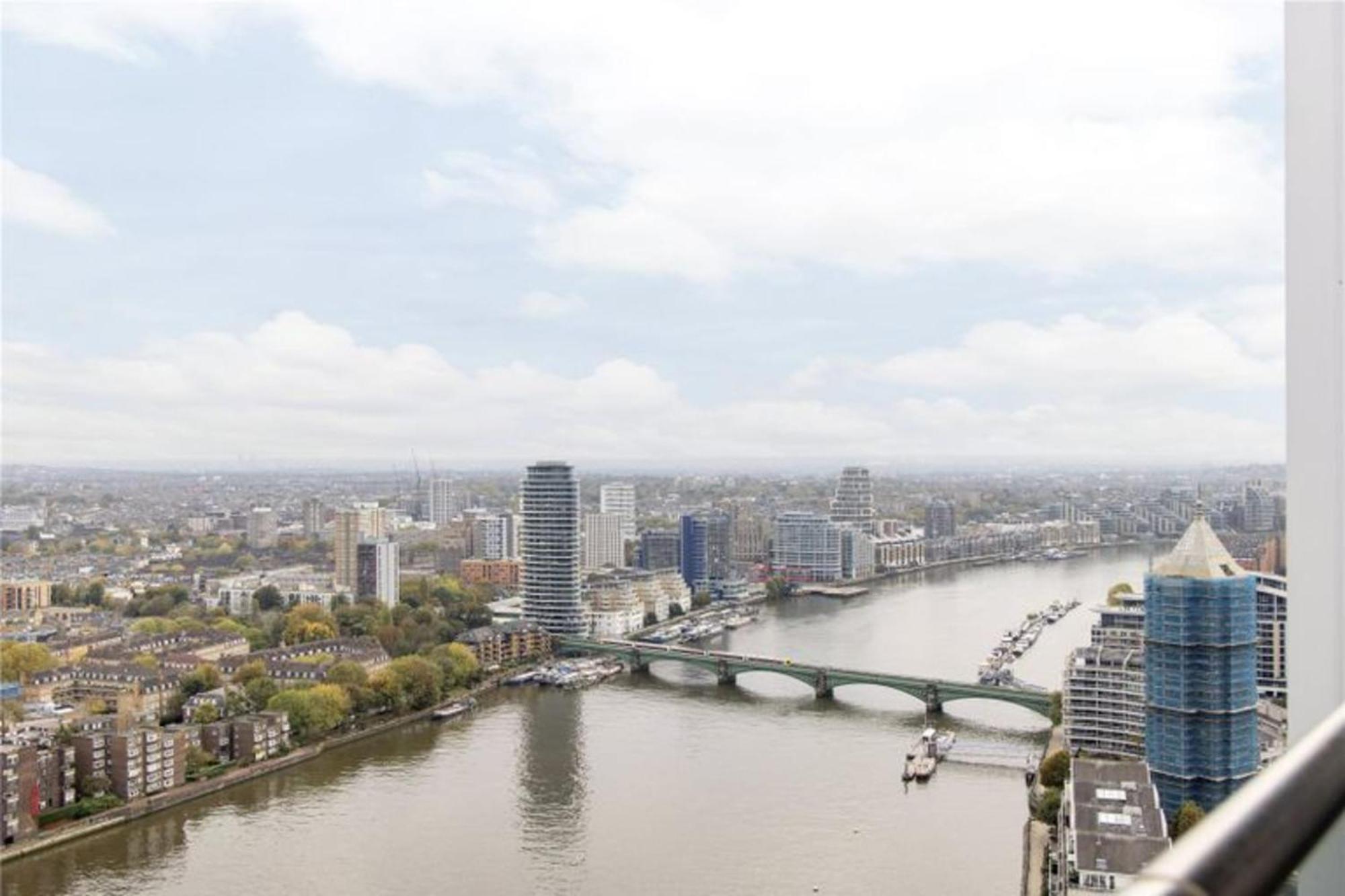 Master Class Three Bedroom With Panoramic Views *