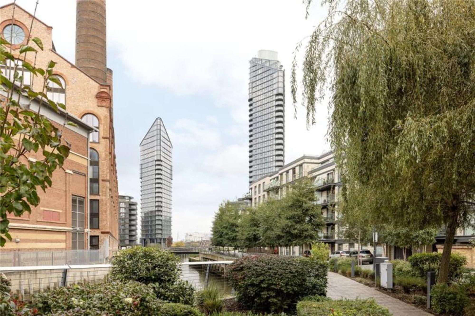 Master Class Three Bedroom With Panoramic Views Apartment London