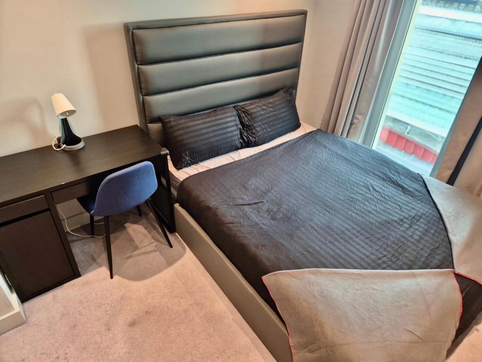 Hyde Park Superior Apartment At Paddington *