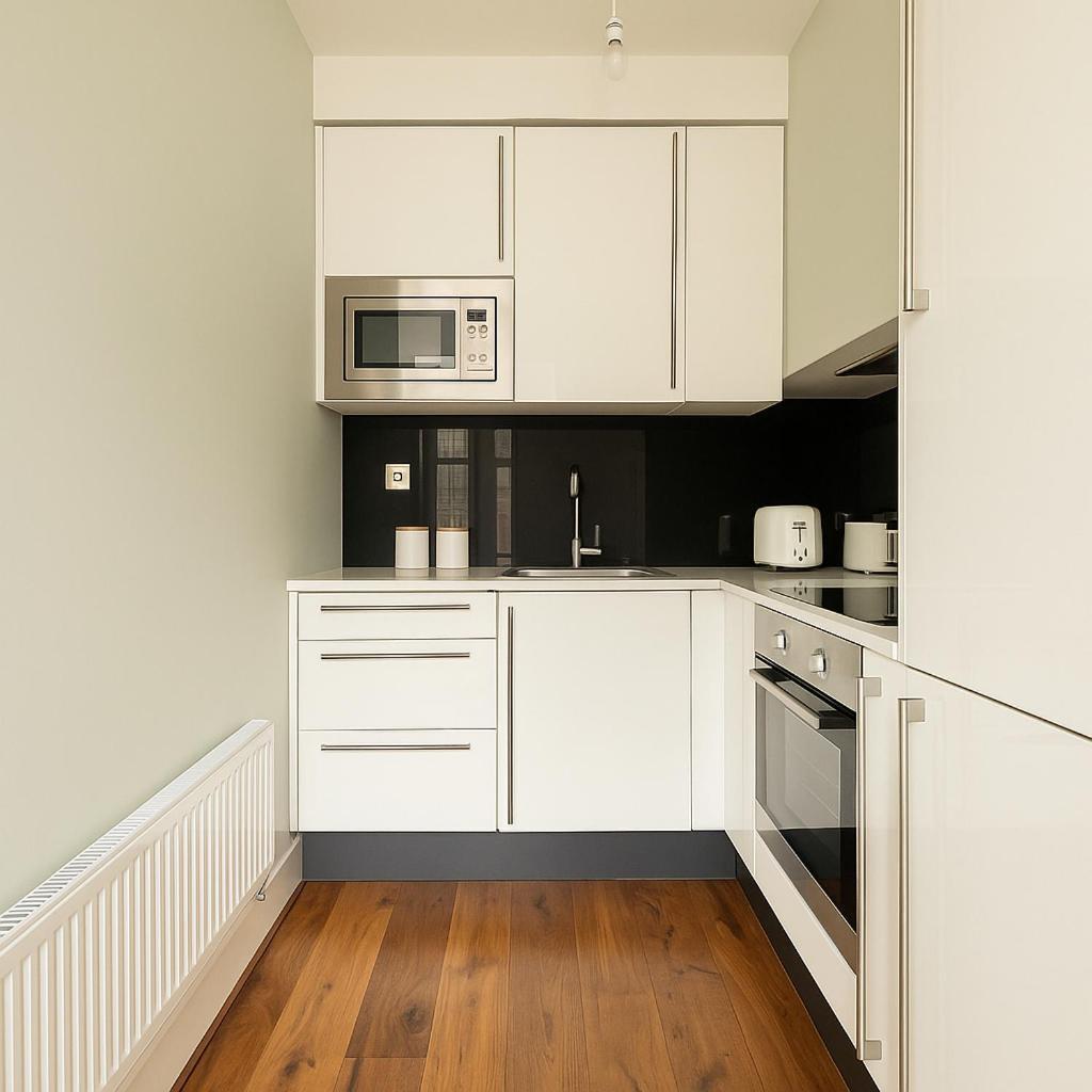 Cozy Chelsea - Walk To King's Road Apartment *