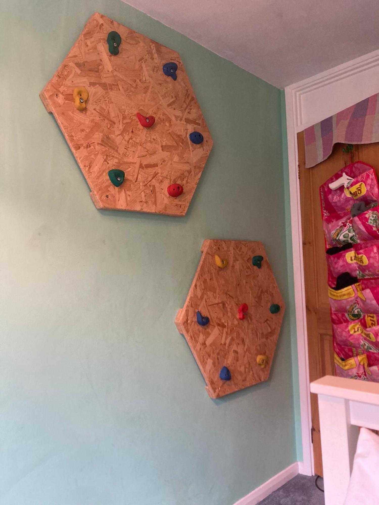 Apartment Stylish House With Many Toys And Games London