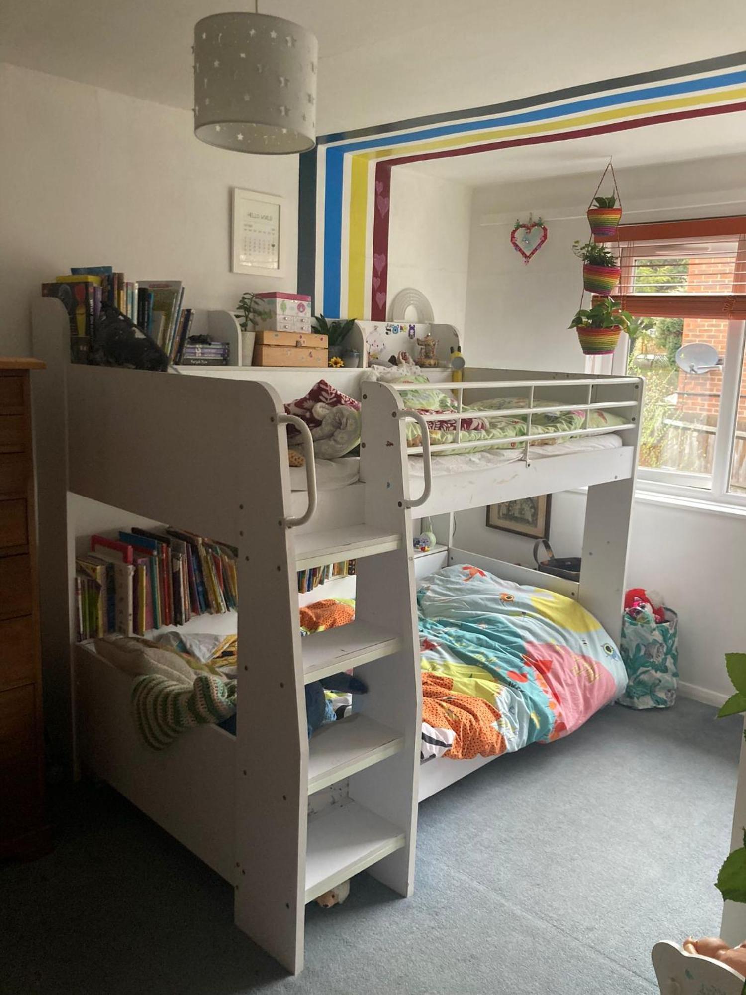 Stylish House With Many Toys And Games Apartment *
