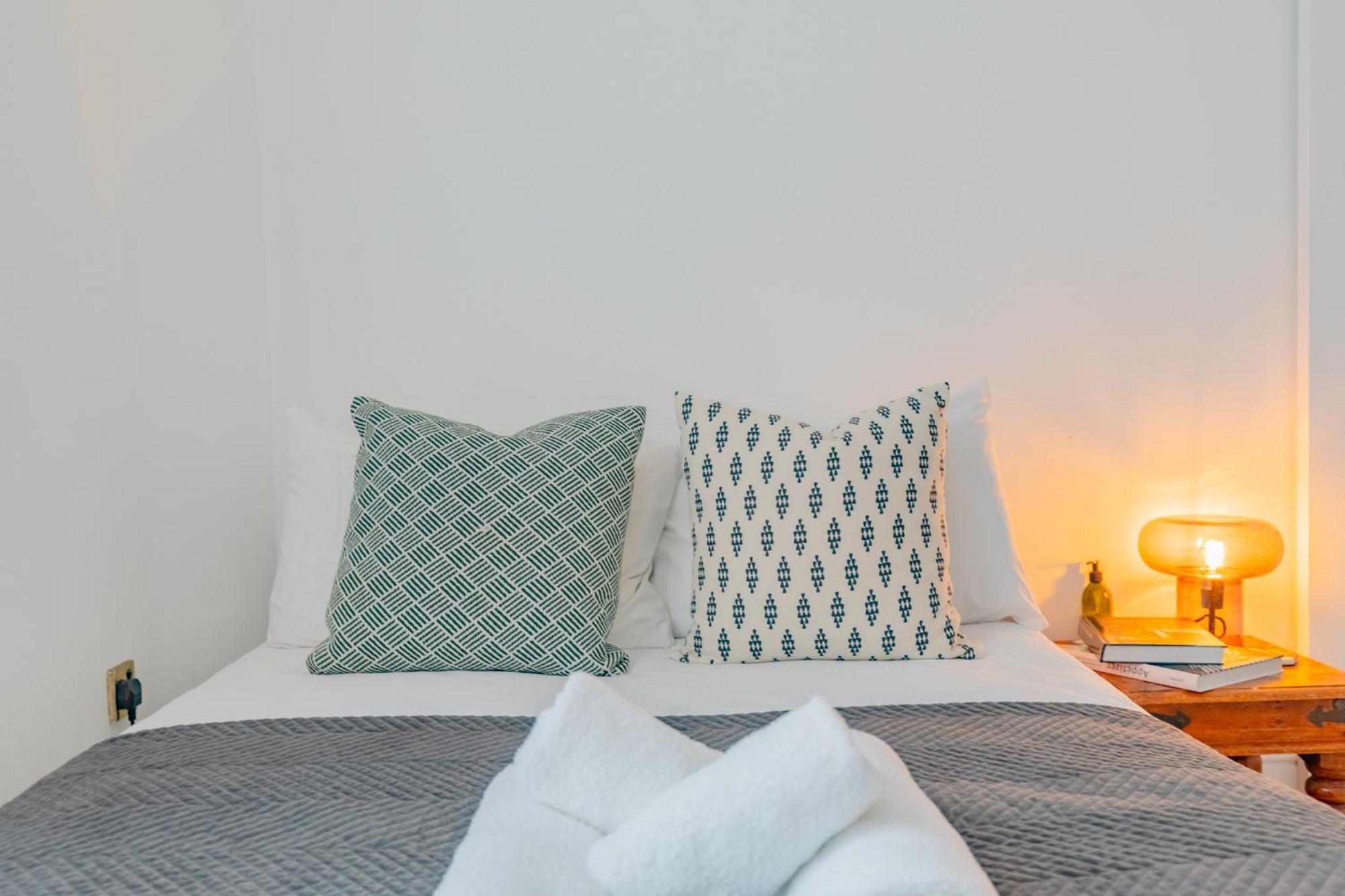 Luxuriously Curated 4bd Stoke Newington * London