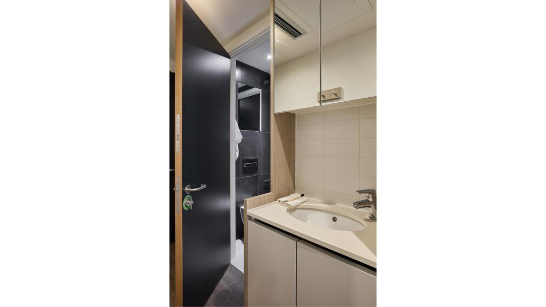 Apartment Student Only 3 Bed Private Flat With Shared Washroom Battersea London