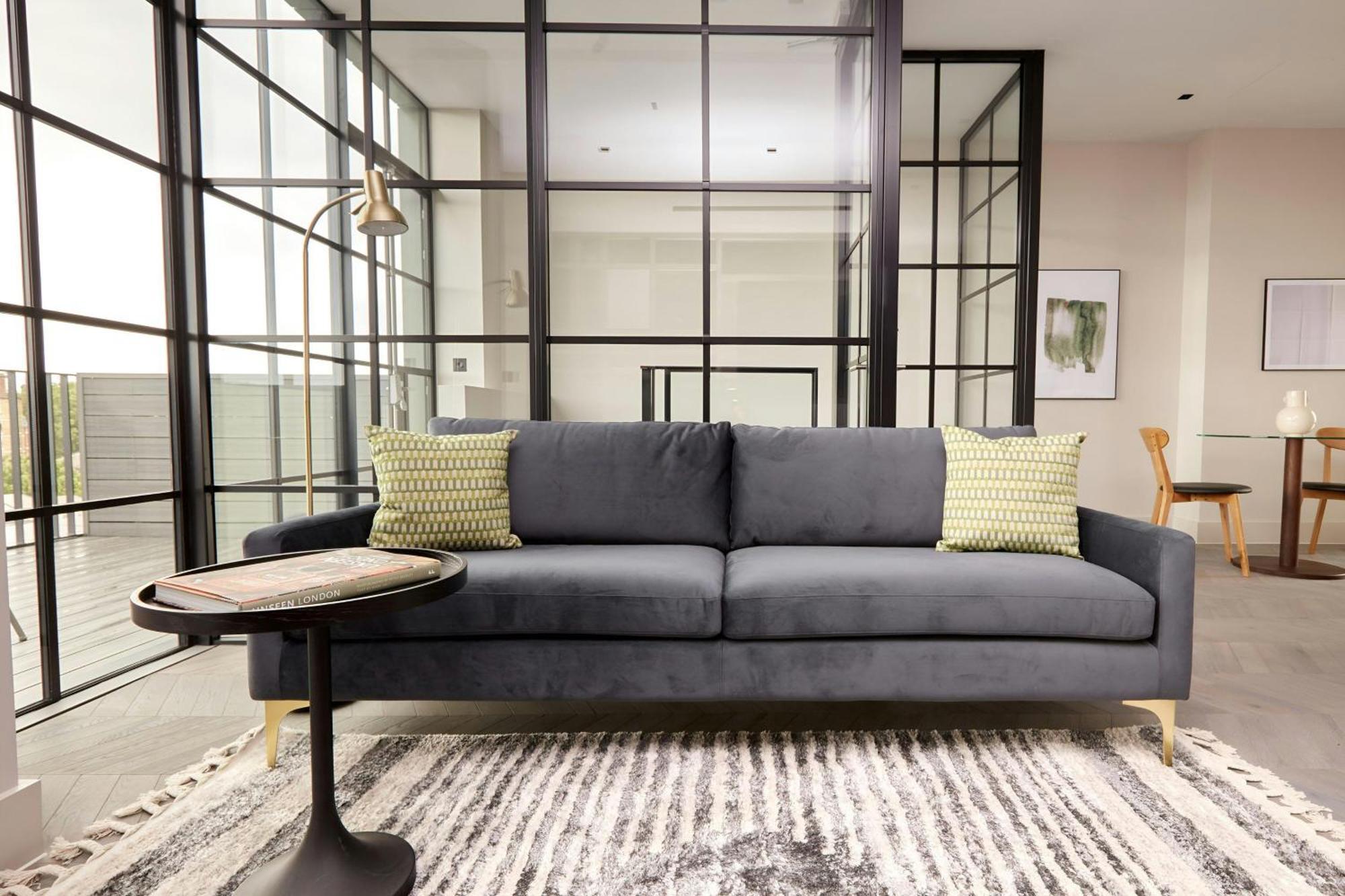 Aparthotel Sonder l Back Hill 4*