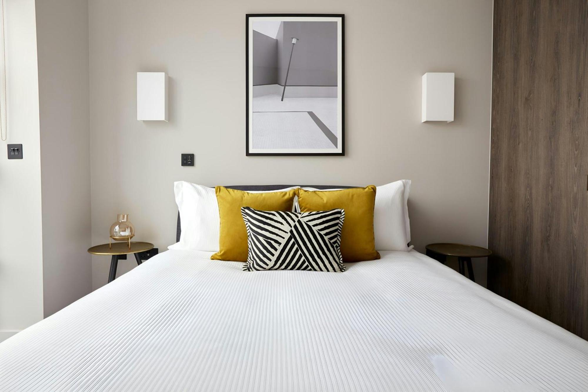 Sonder l Back Hill London