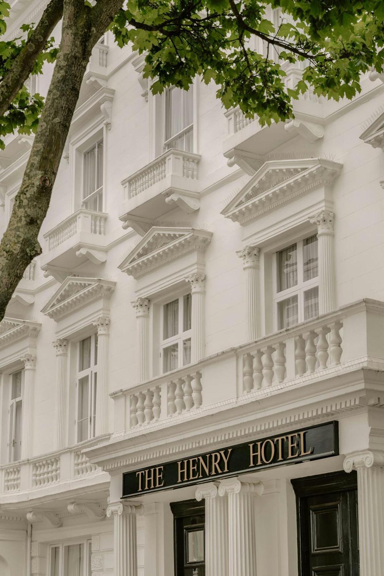 Sonder The Henry