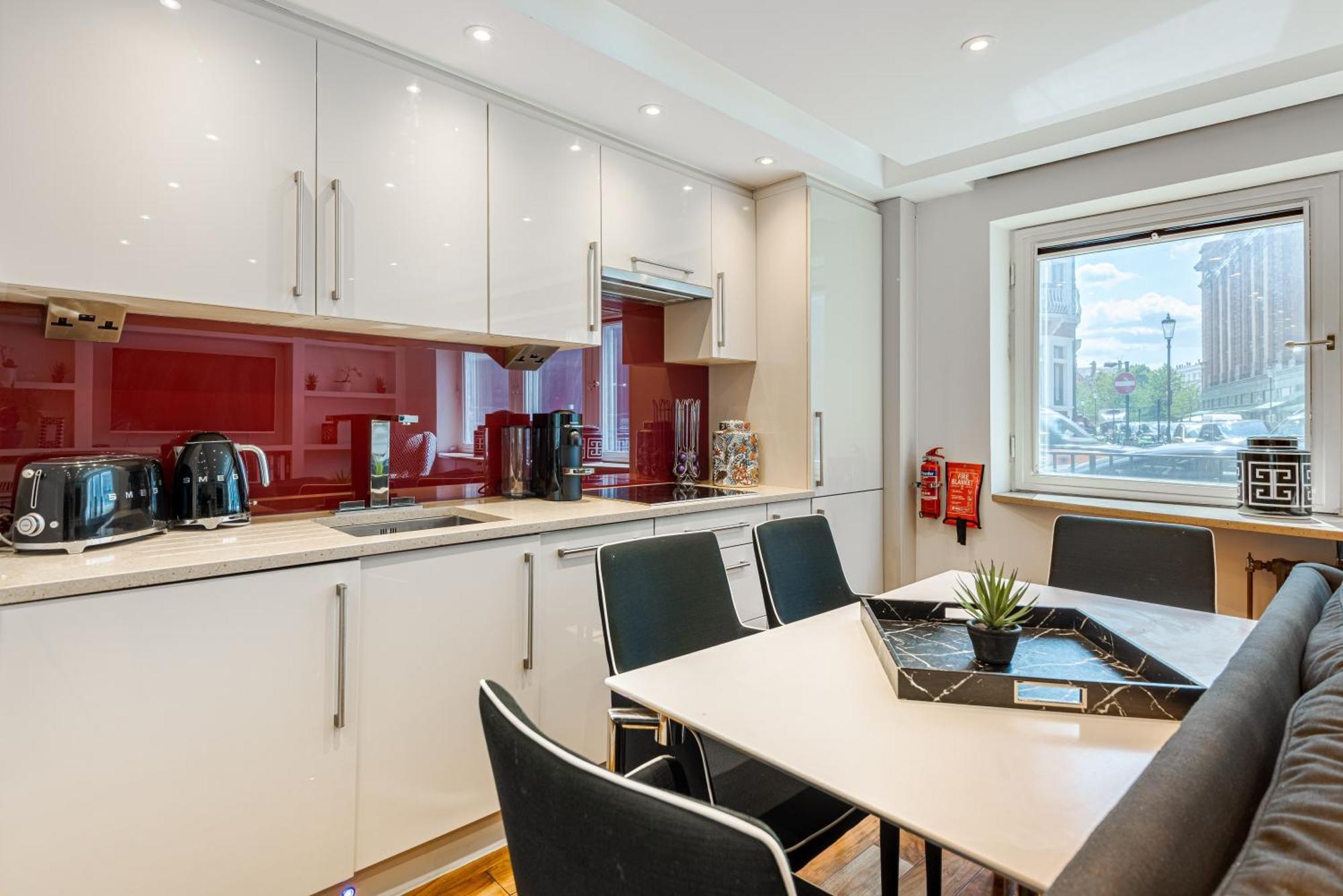 Modern Ground Floor 2bd In Knightsbridge With Ac And Harrods View Leilighet *
