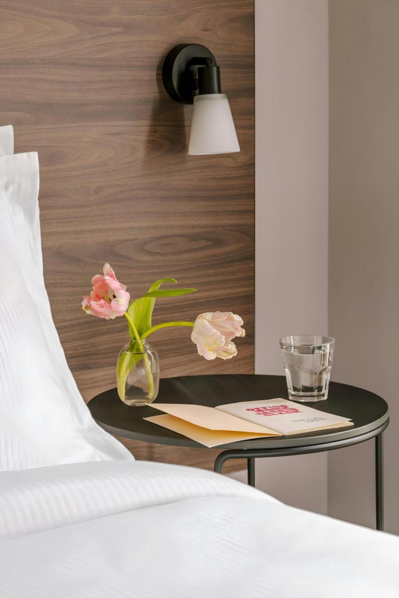 Hotel The Gilbert South Kensington, Sonder By Marriott Bonvoy London
