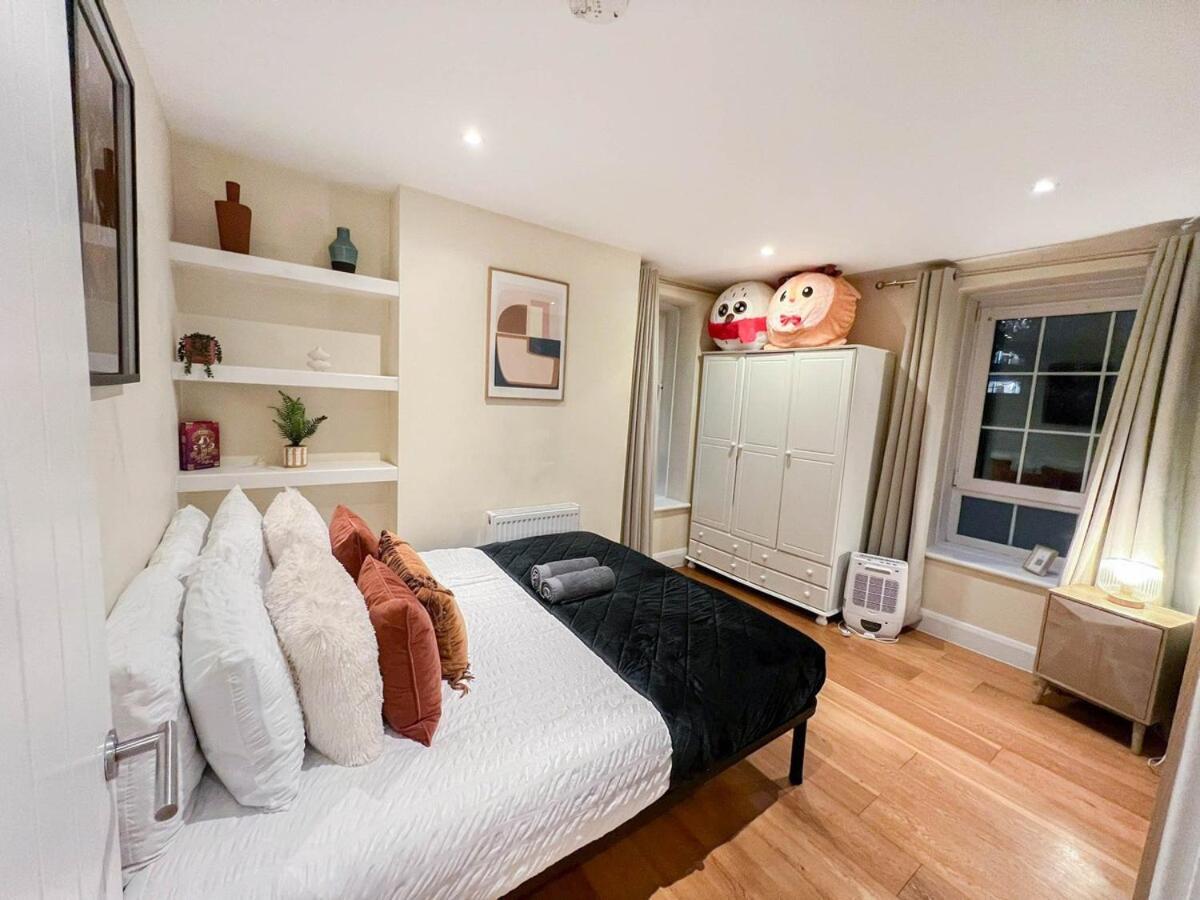 Chic 2-bedroom Flat In Vauxhall Near The Oval Apartment London