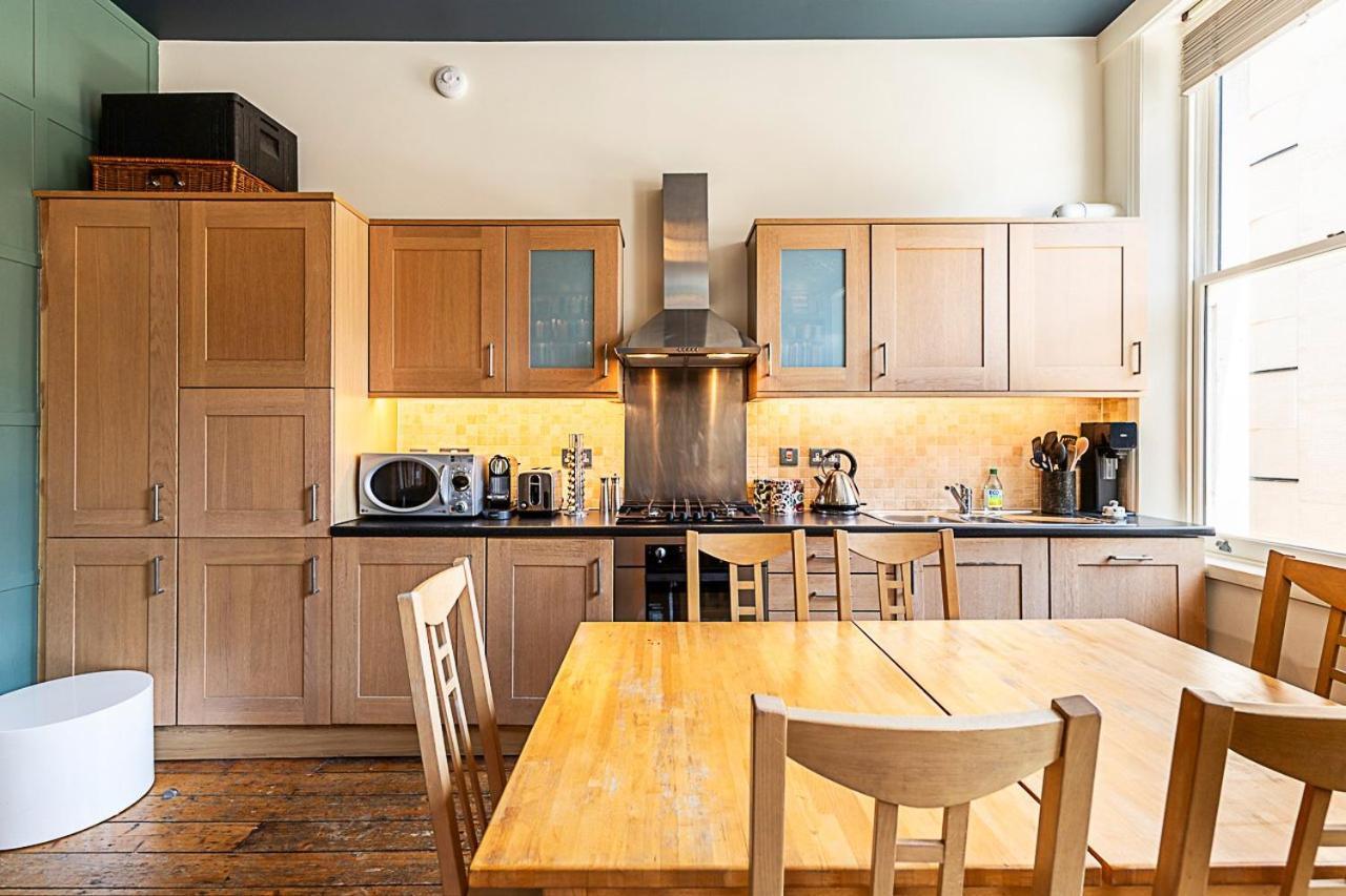 Stylish West Kensington Flat With Character Apartment London