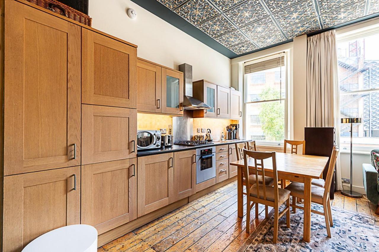 Stylish West Kensington Flat With Character Apartment