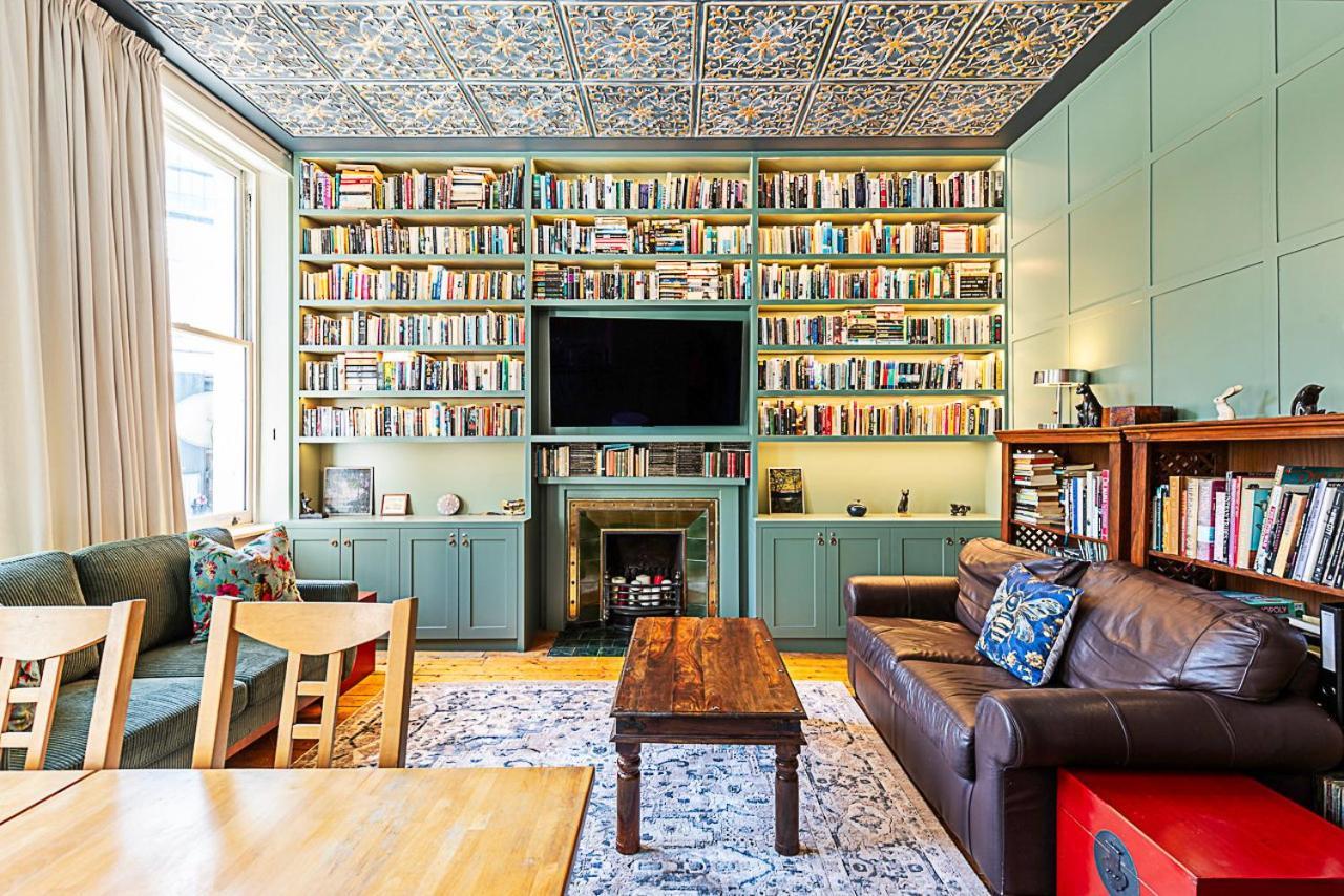 Stylish West Kensington Flat With Character Apartment London