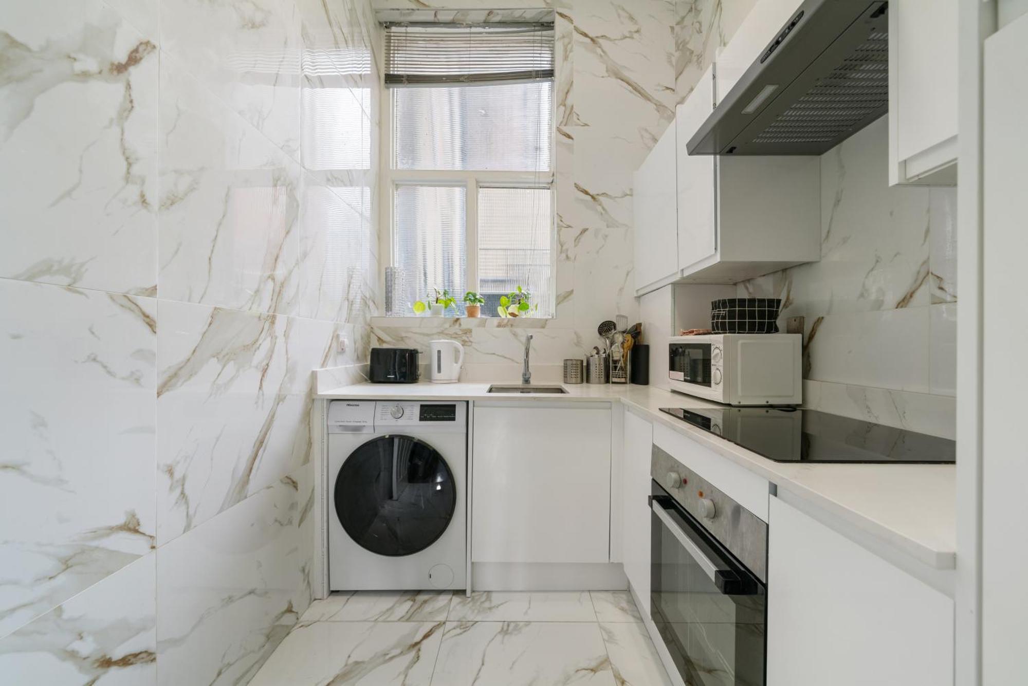 2 Bedroom Flat In The Heart Of Oxford Street 5Gc Apartment