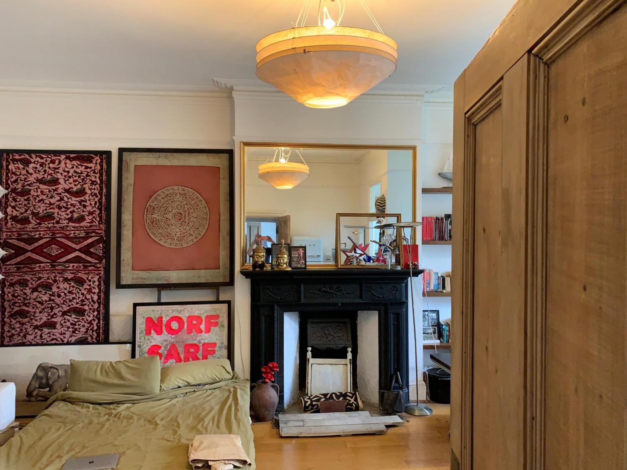 - Sleeps 5 - Great Transport Links * London