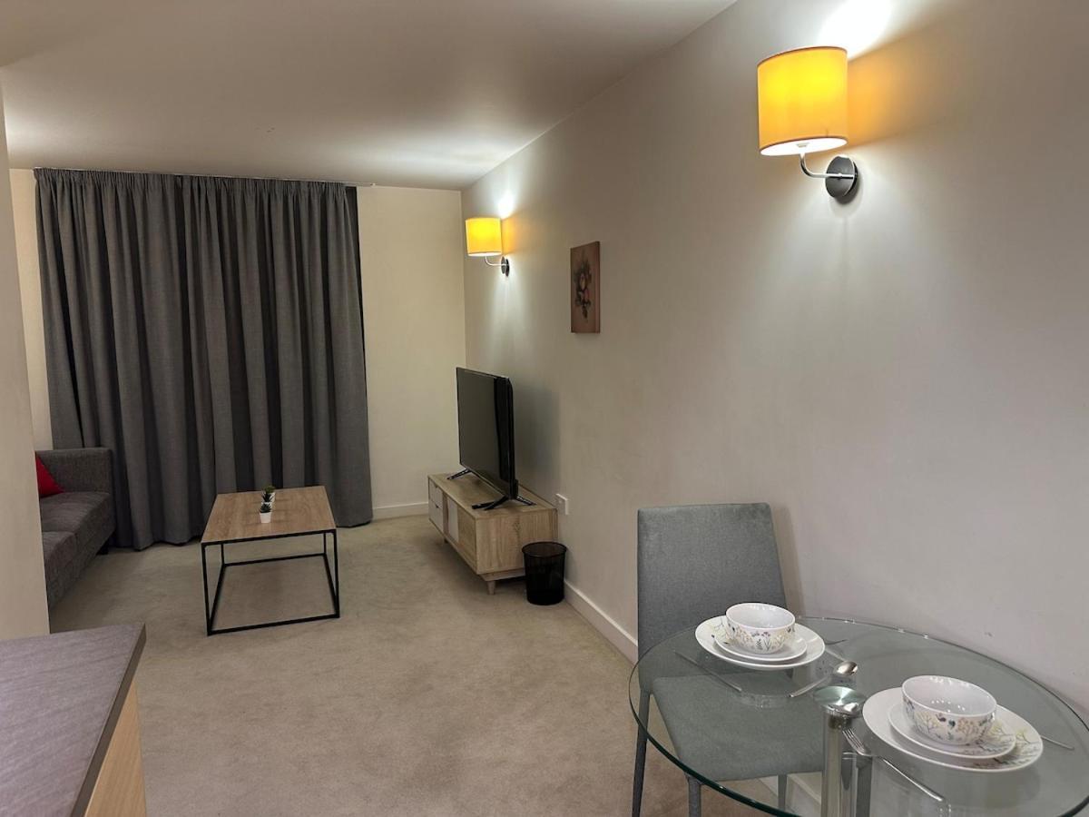 Luxury One Bedroom Flat Next To Wembley Stadium *