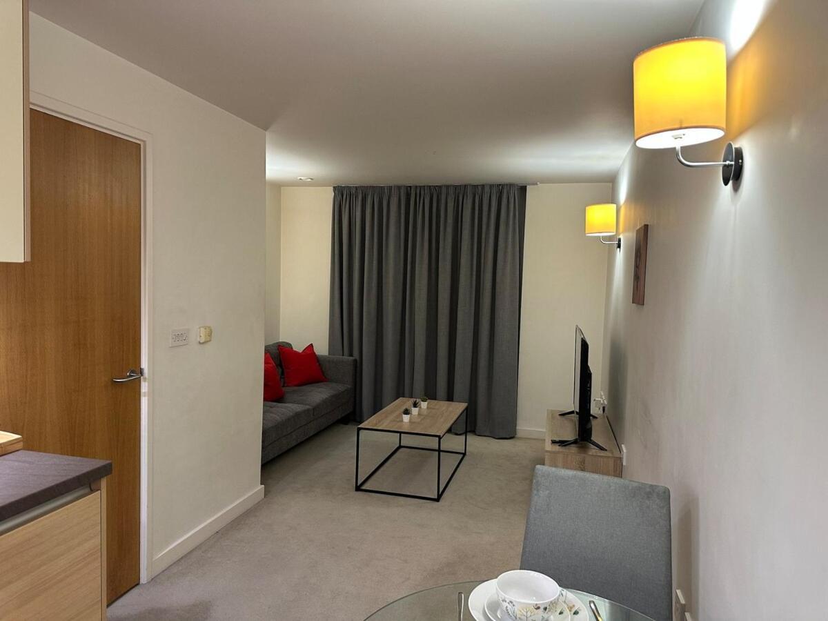 Luxury One Bedroom Flat Next To Wembley Stadium Apartment *