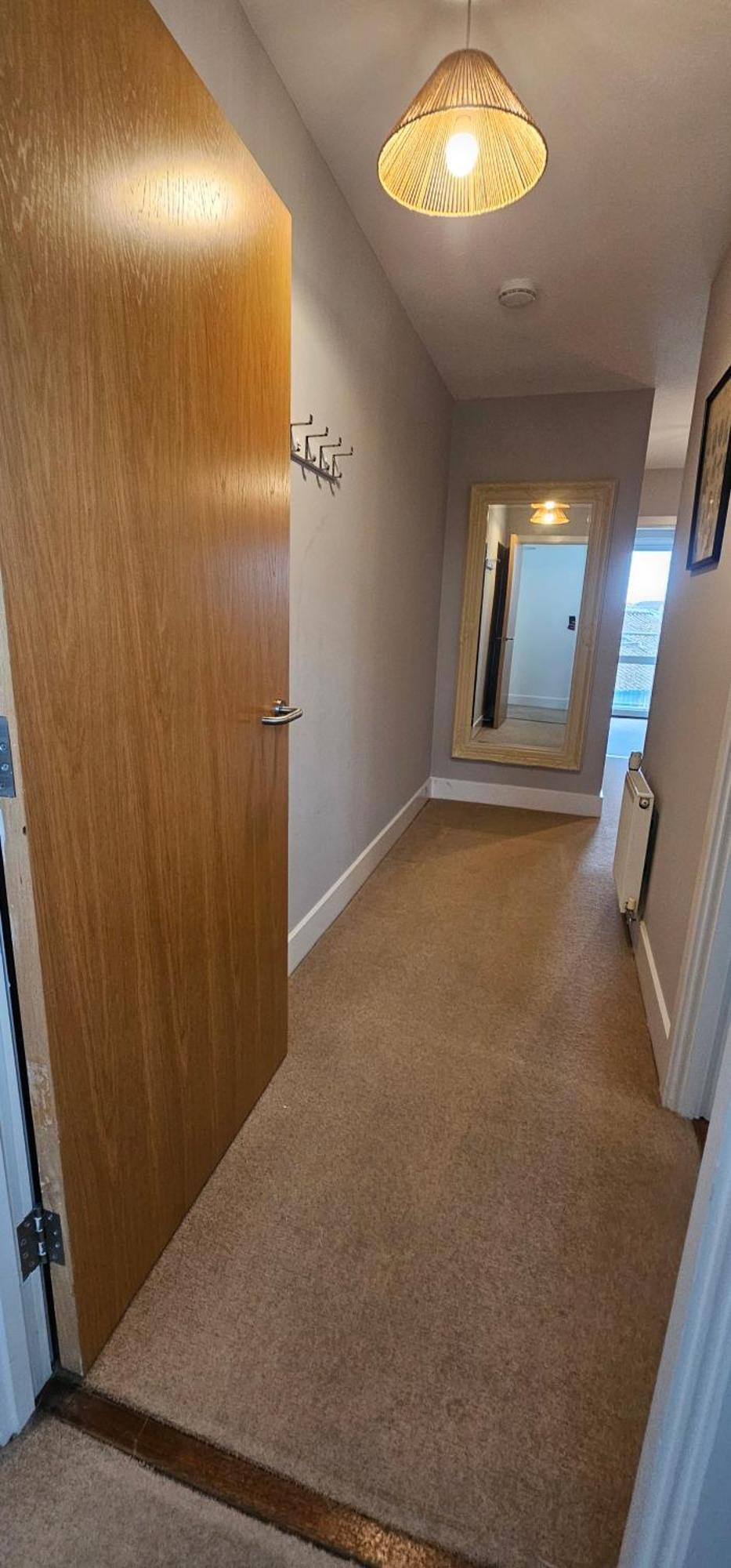Apartment Comfortable Two Bedroom Flat For 6 People's