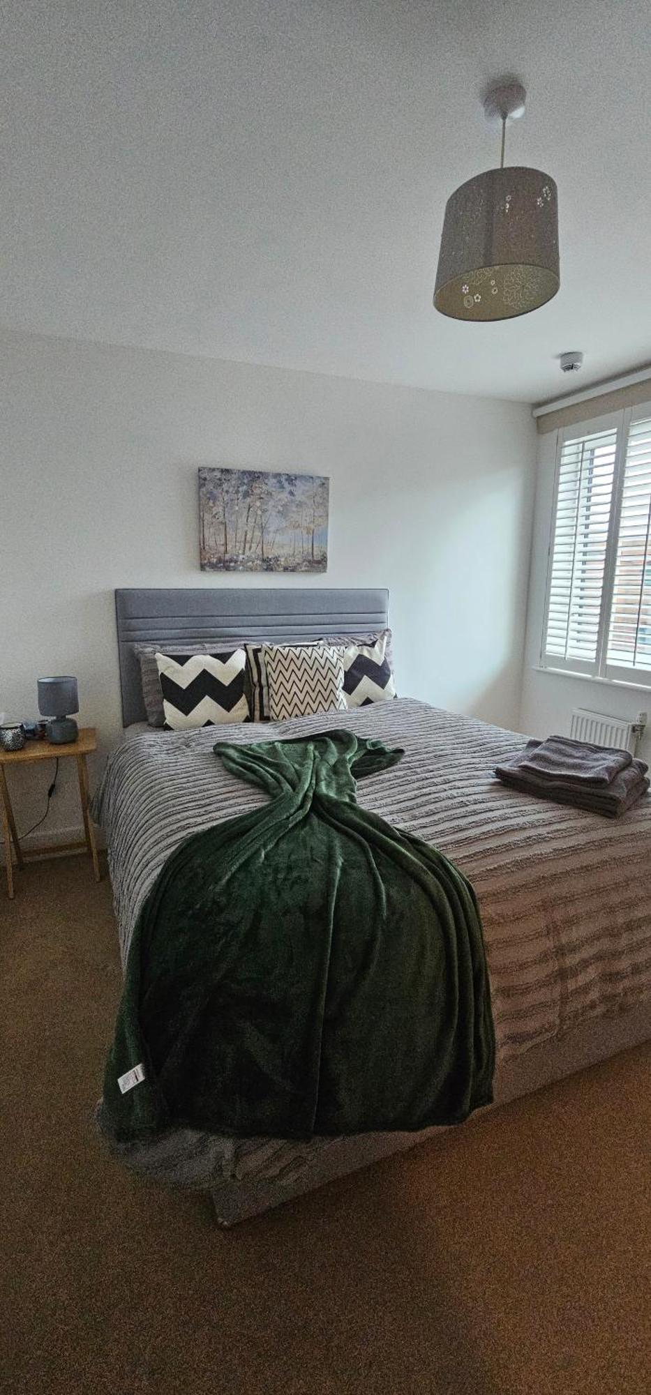Comfortable Two Bedroom Flat For 6 People's * London