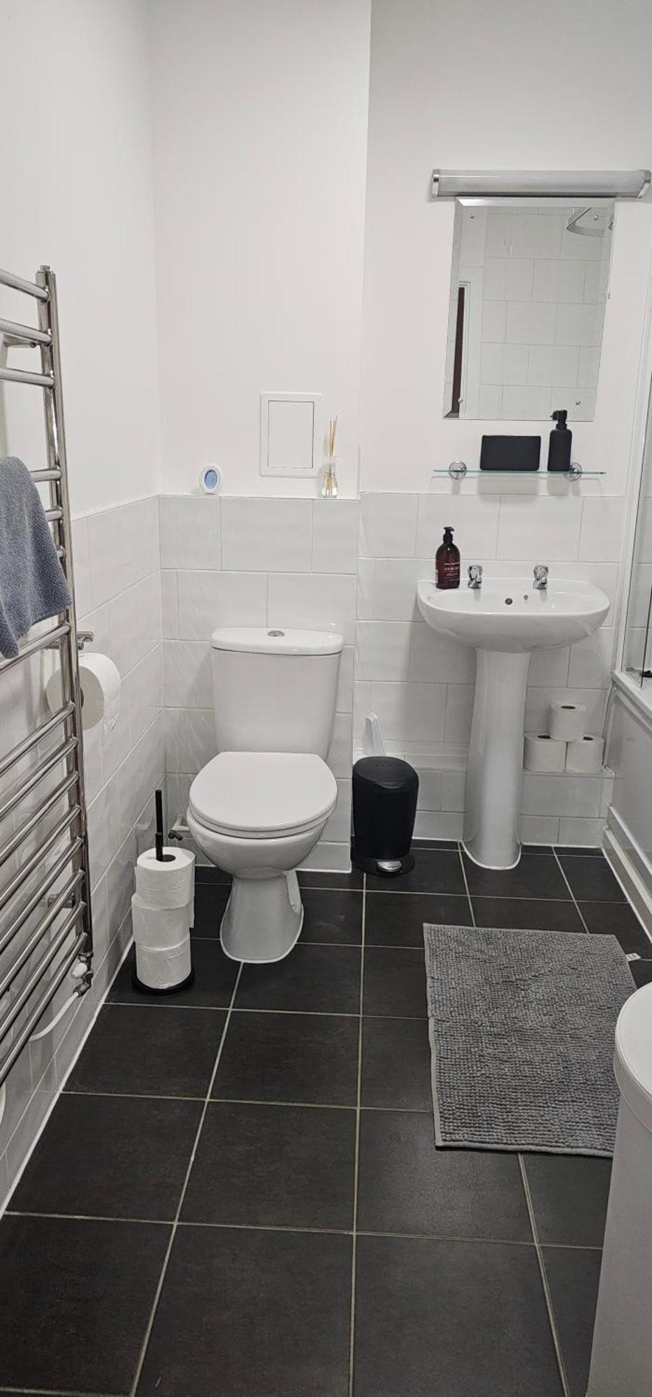 Comfortable Two Bedroom Flat For 6 People's