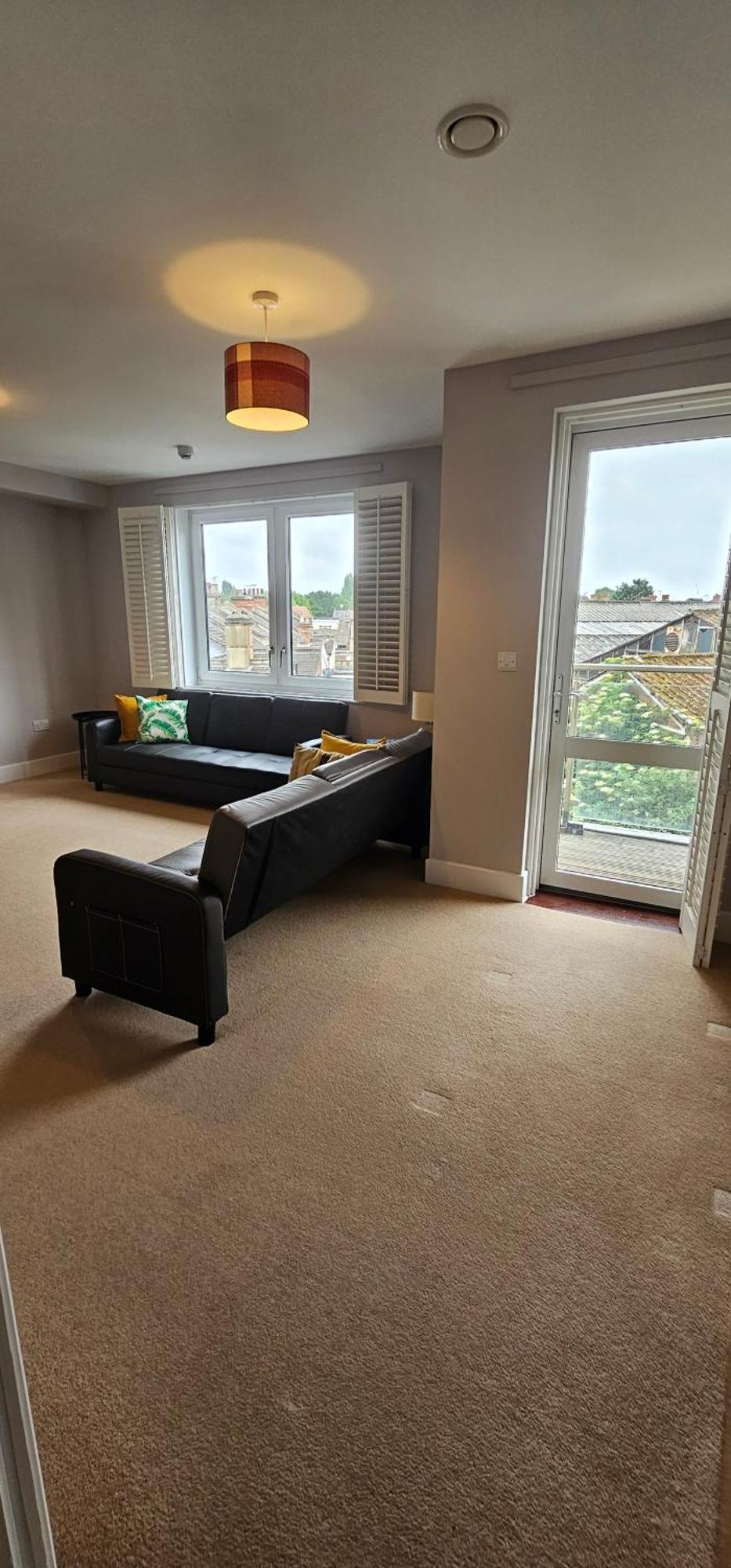 Comfortable Two Bedroom Flat For 6 People's *
