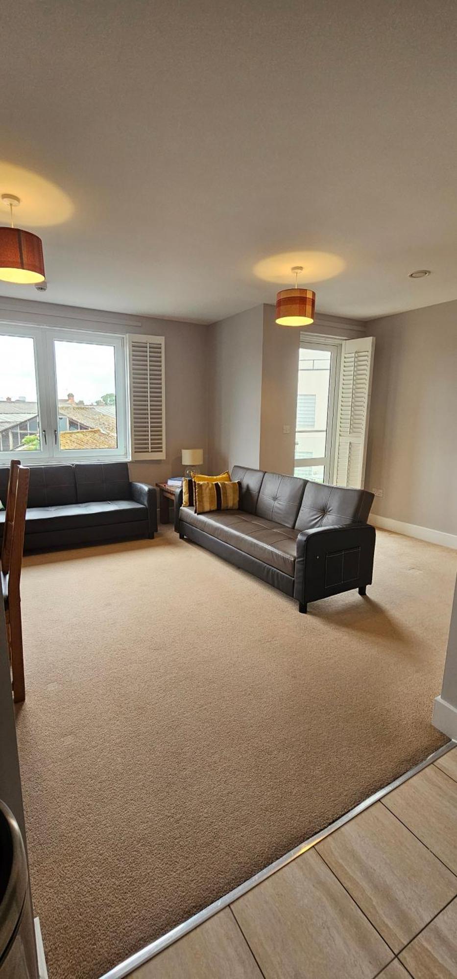 Comfortable Two Bedroom Flat For 6 People's * London