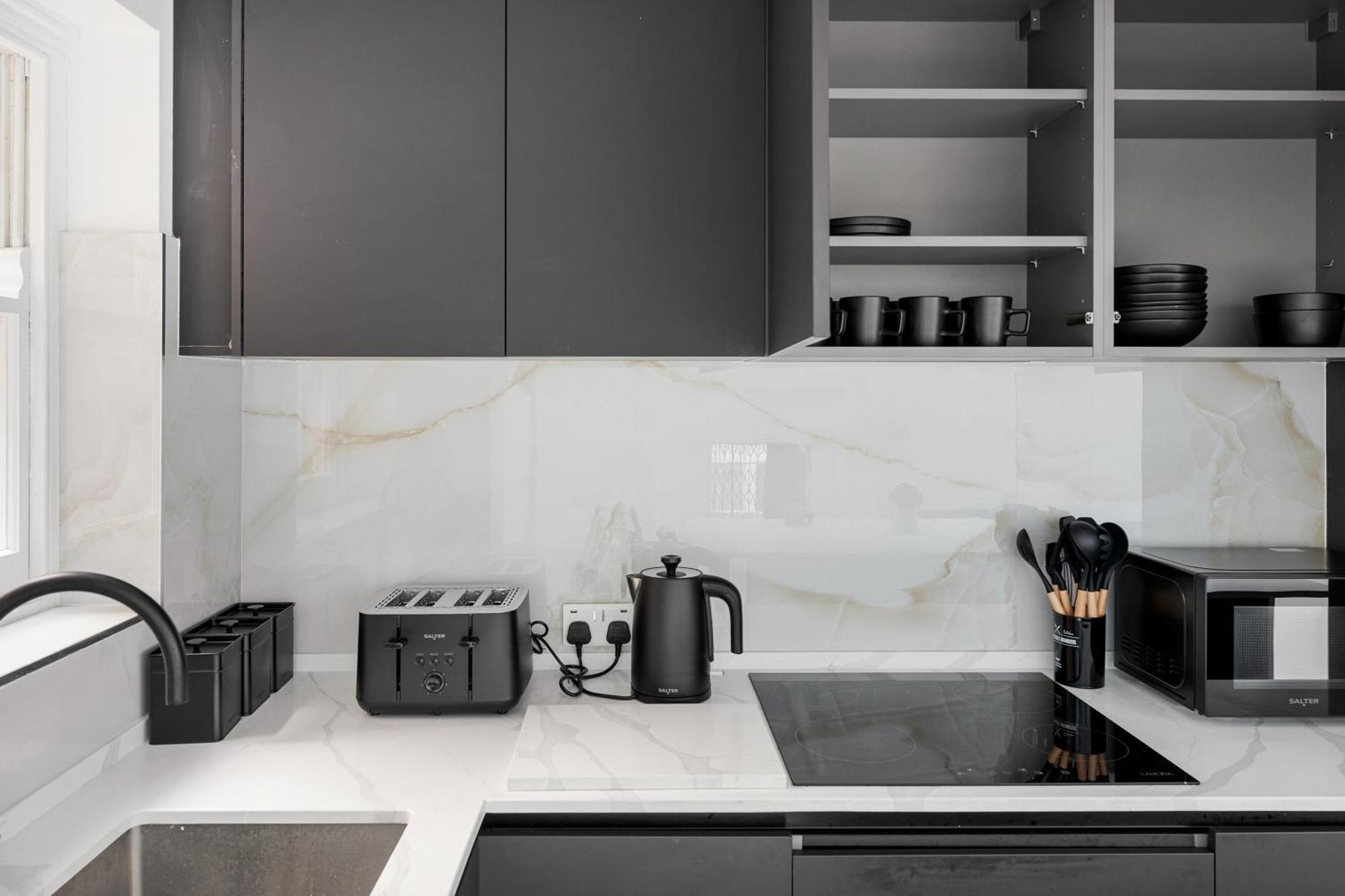 Luxury Modern 2-bed Flat In Chic Chelsea * London