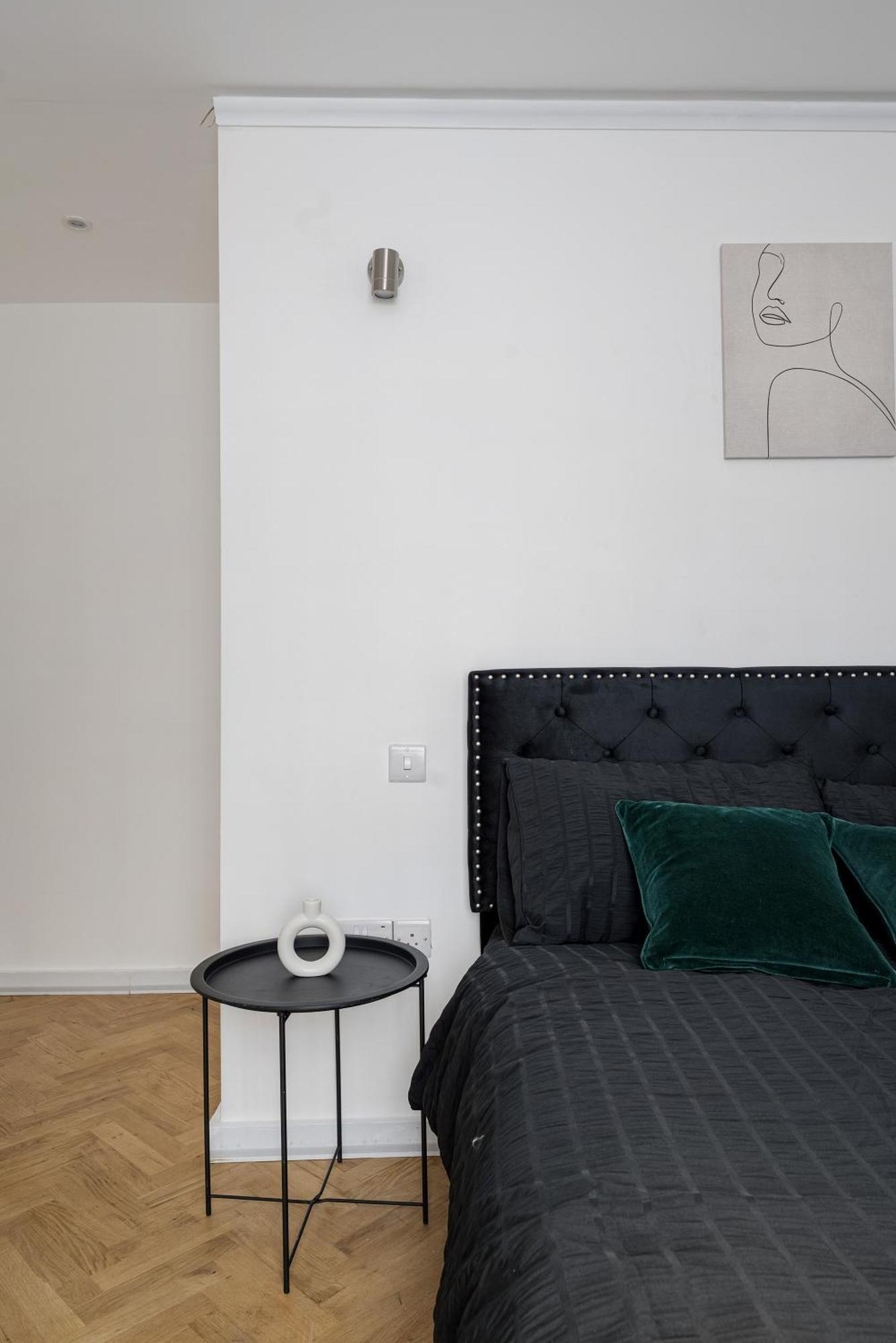 Luxury Modern 2-bed Flat In Chic Chelsea Apartment