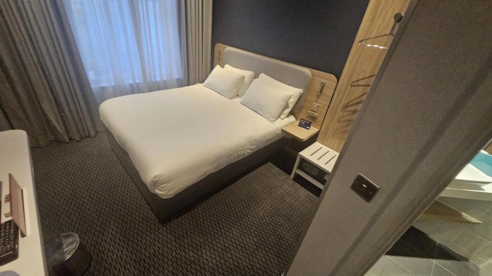 Express Victoria By Ihg 3* London