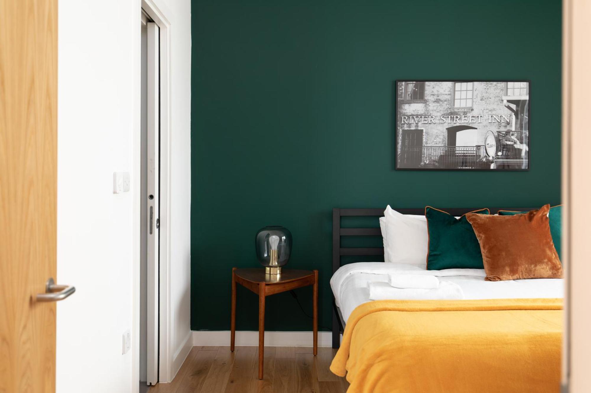 Homely – Prestige Camden