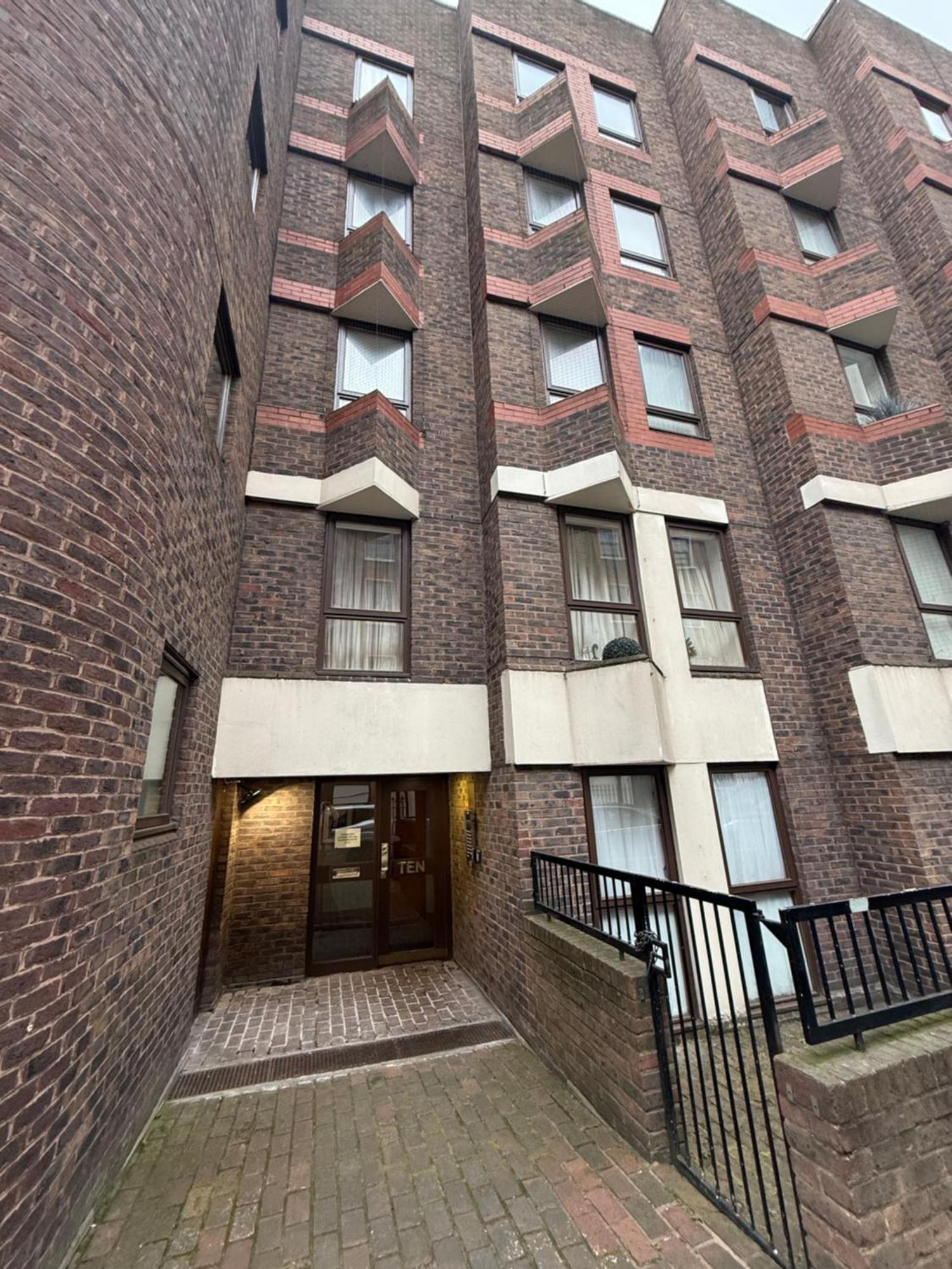 Charming 2 Bedroom Flat In The Heart Of London, 2 Mins To Trafalgar Square! Apartment London