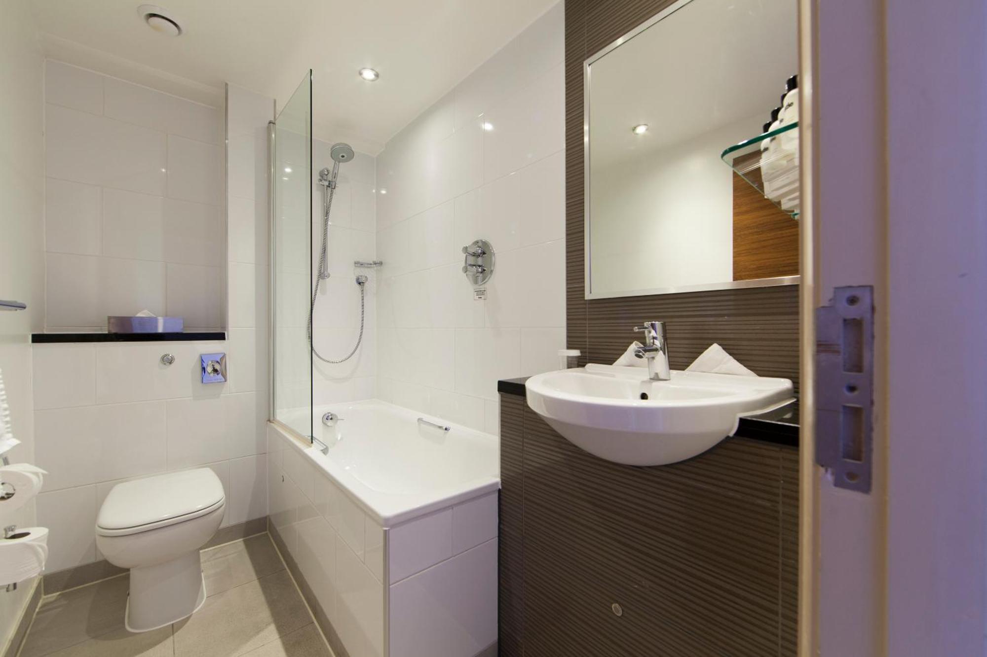 Hotel Thistle Hyde Park Kensington Gardens 4*