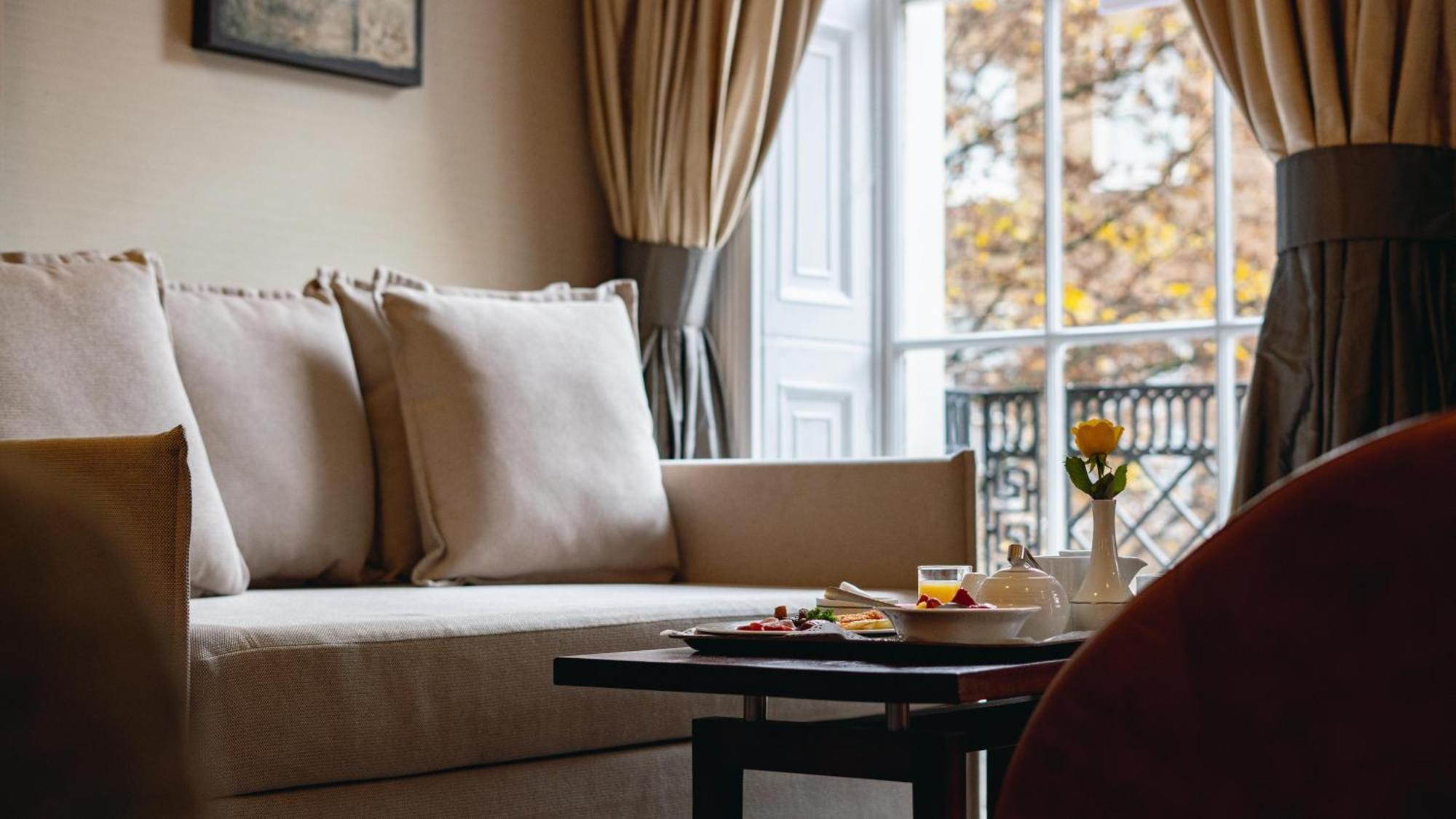 Grange Beauchamp 4* London