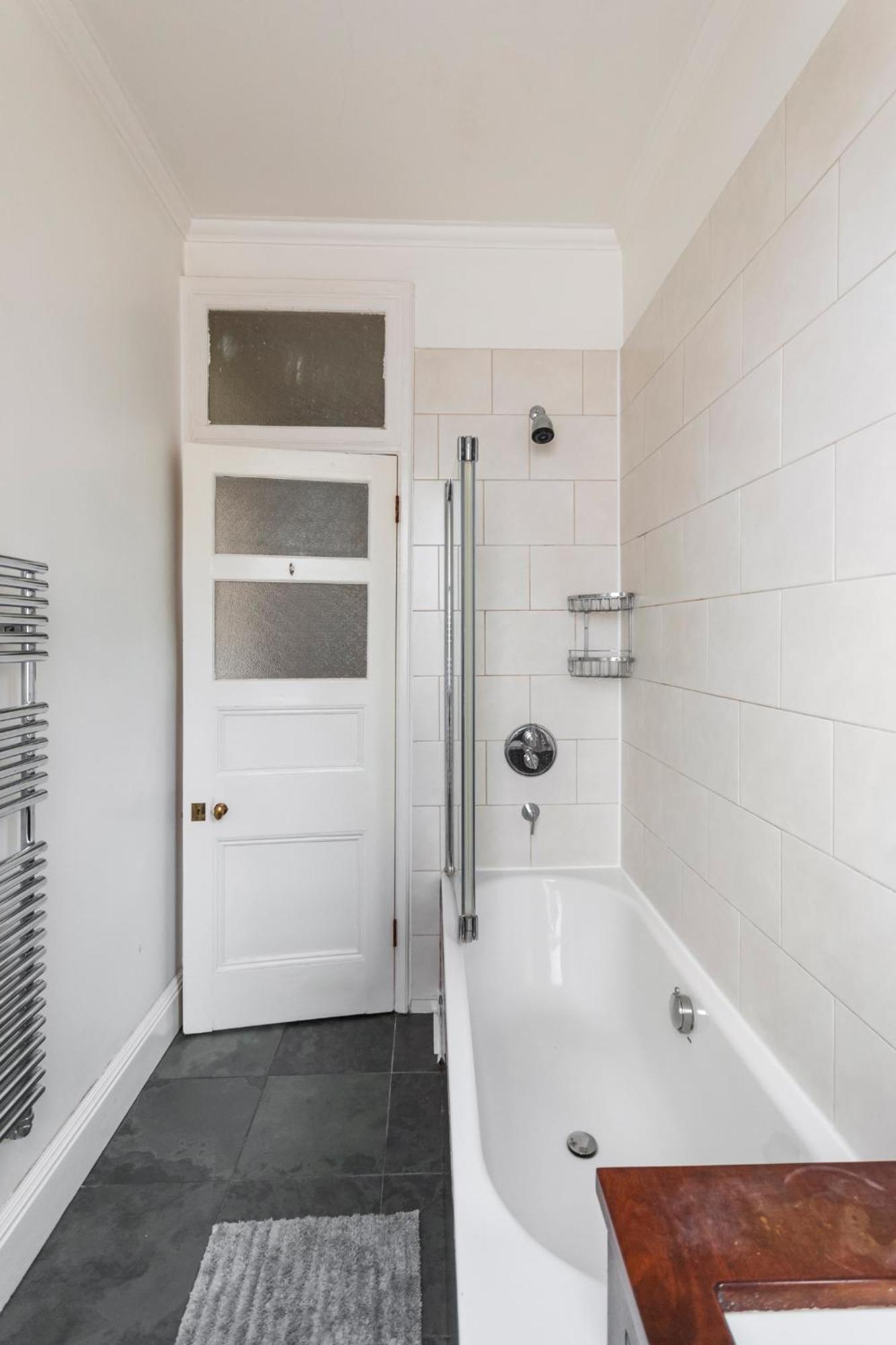 Spacious 1 Bed Holborn * London