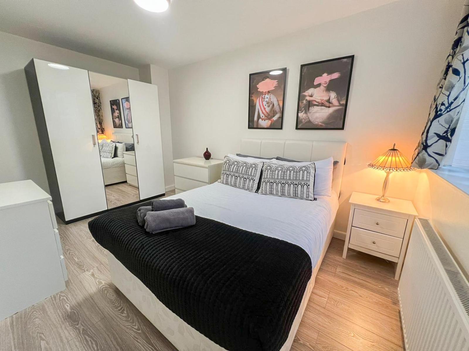 Cosy 3 Bedroom 3 Bathroom Flat With Private Garden- Maida Vale, Near Paddington * London