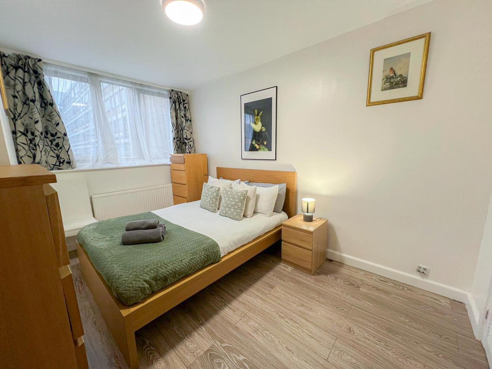 Cosy 3 Bedroom 3 Bathroom Flat With Private Garden- Maida Vale, Near Paddington