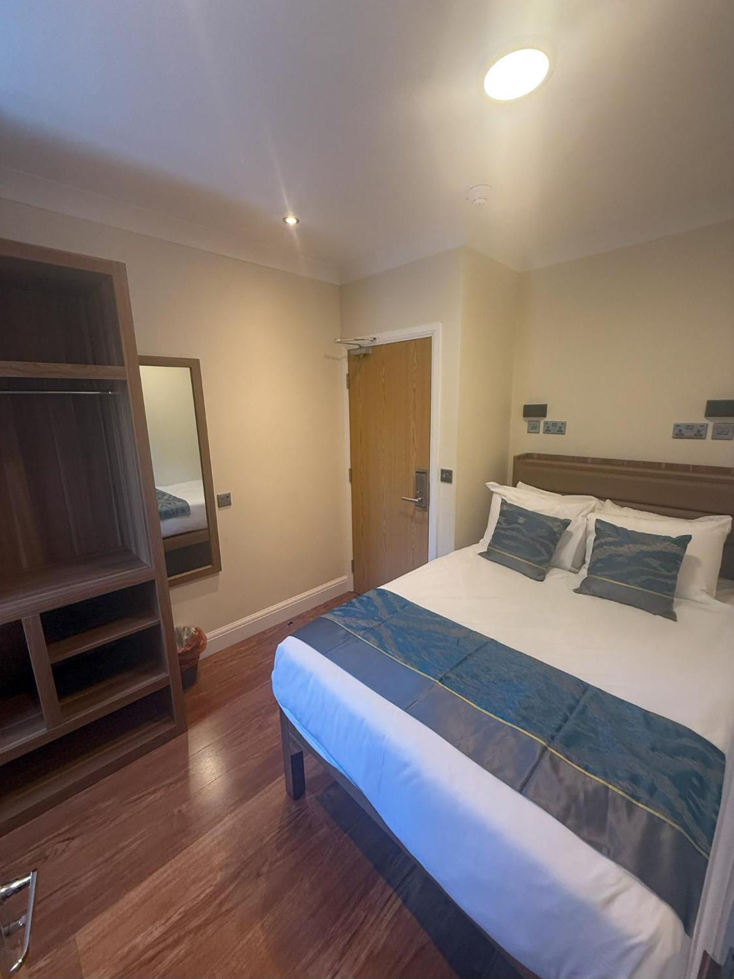 Olympia Hotell 3*