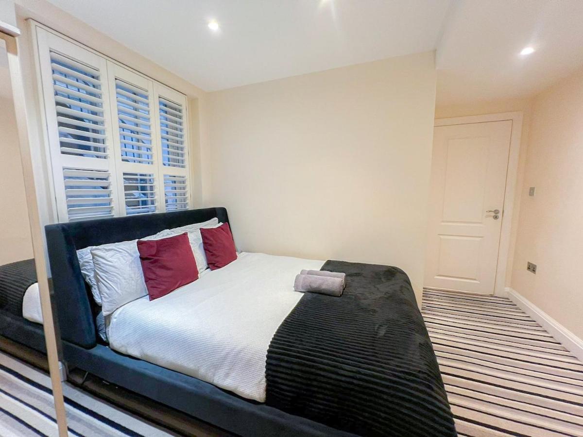 Appartement 3 Bedroom With Private Terrace In Pimlico, Westminster, Victoria