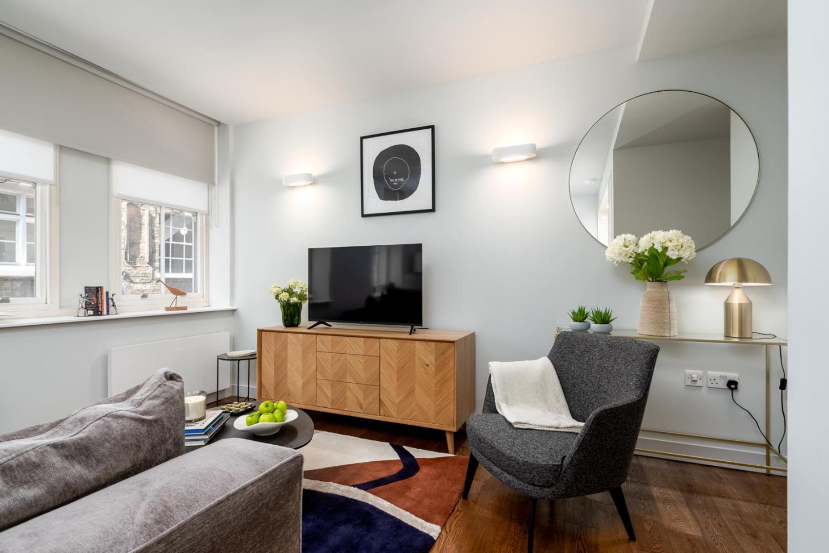 Liverpool Street I Your Apartment