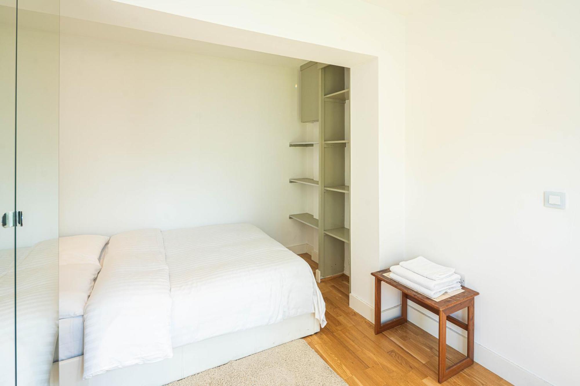 Apartment Cozy 2 Bedroom / Westfield / Hammersmith Hospital *