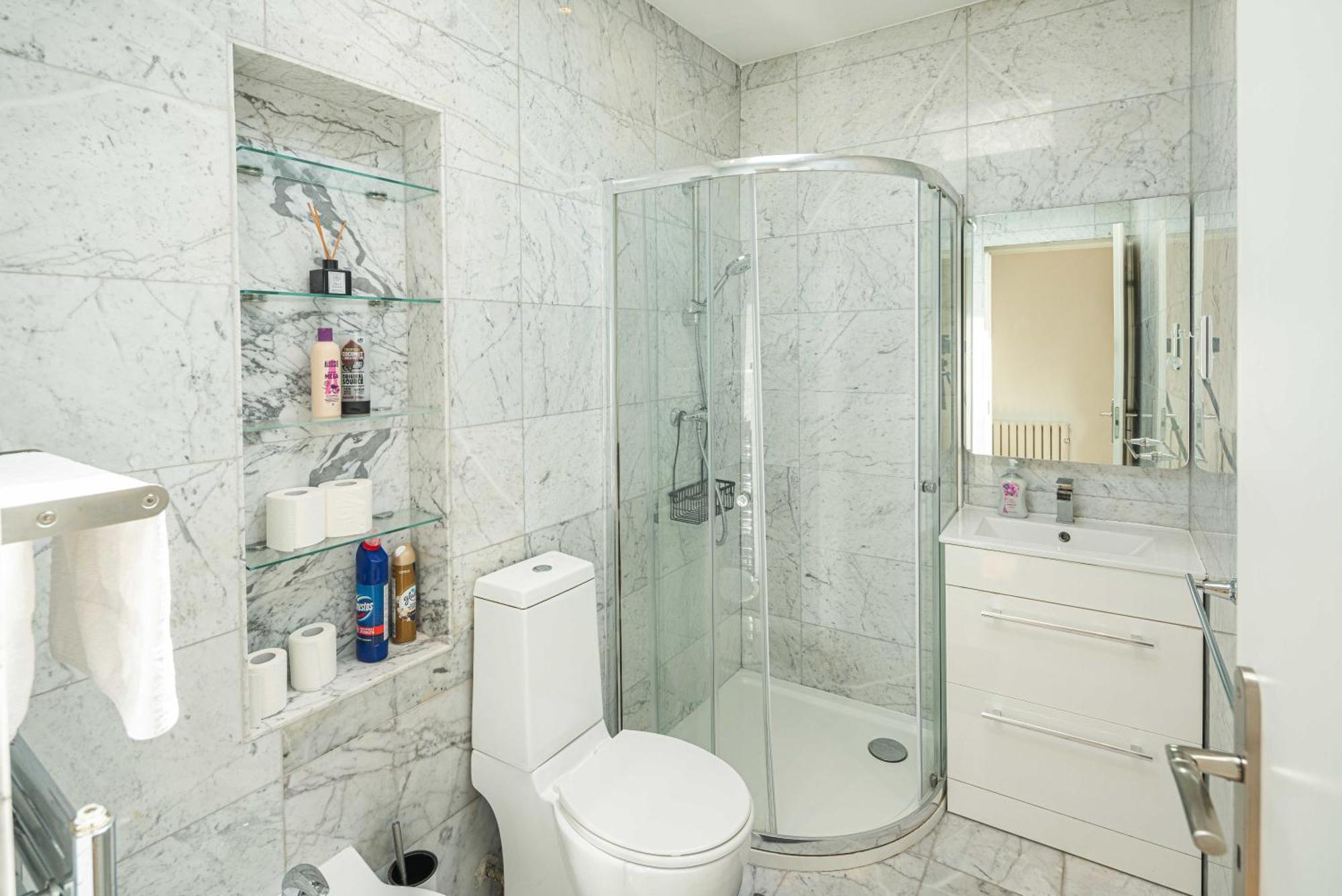 Cozy 2 Bedroom / Westfield / Hammersmith Hospital