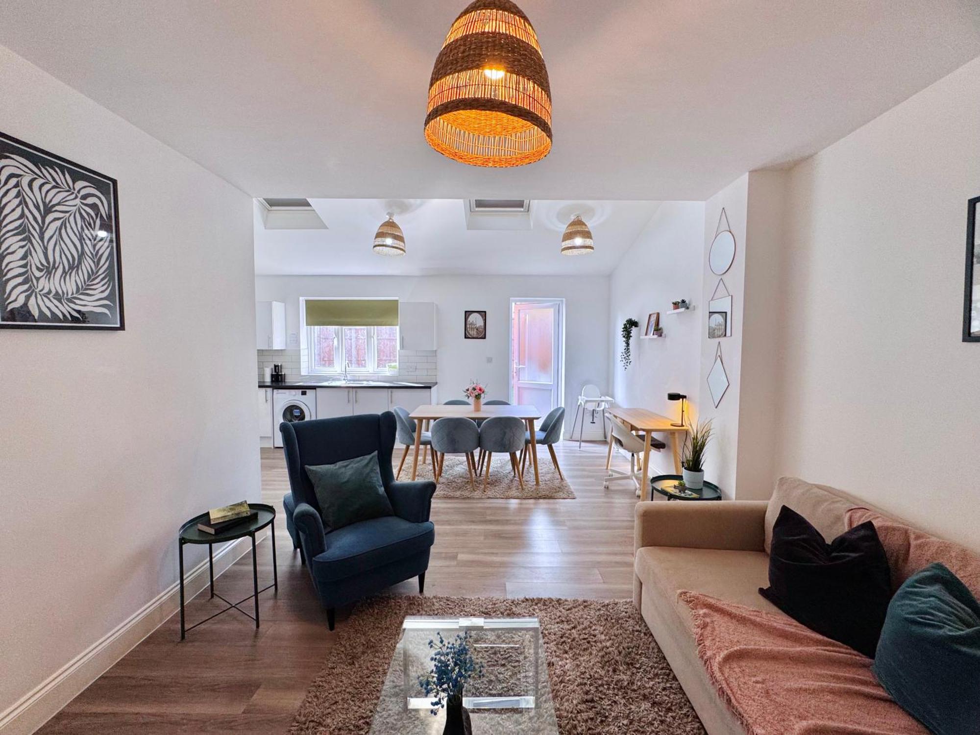 Cosy 1-bed Flat 30min To & Parking London