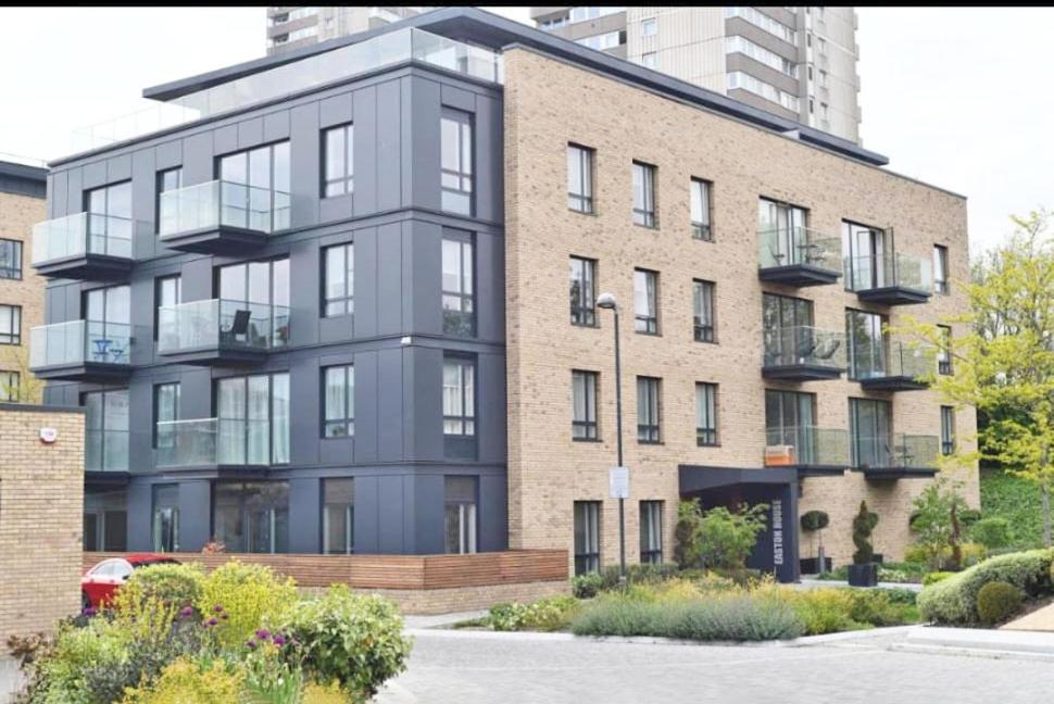 Grand Kew Gardens Appartement