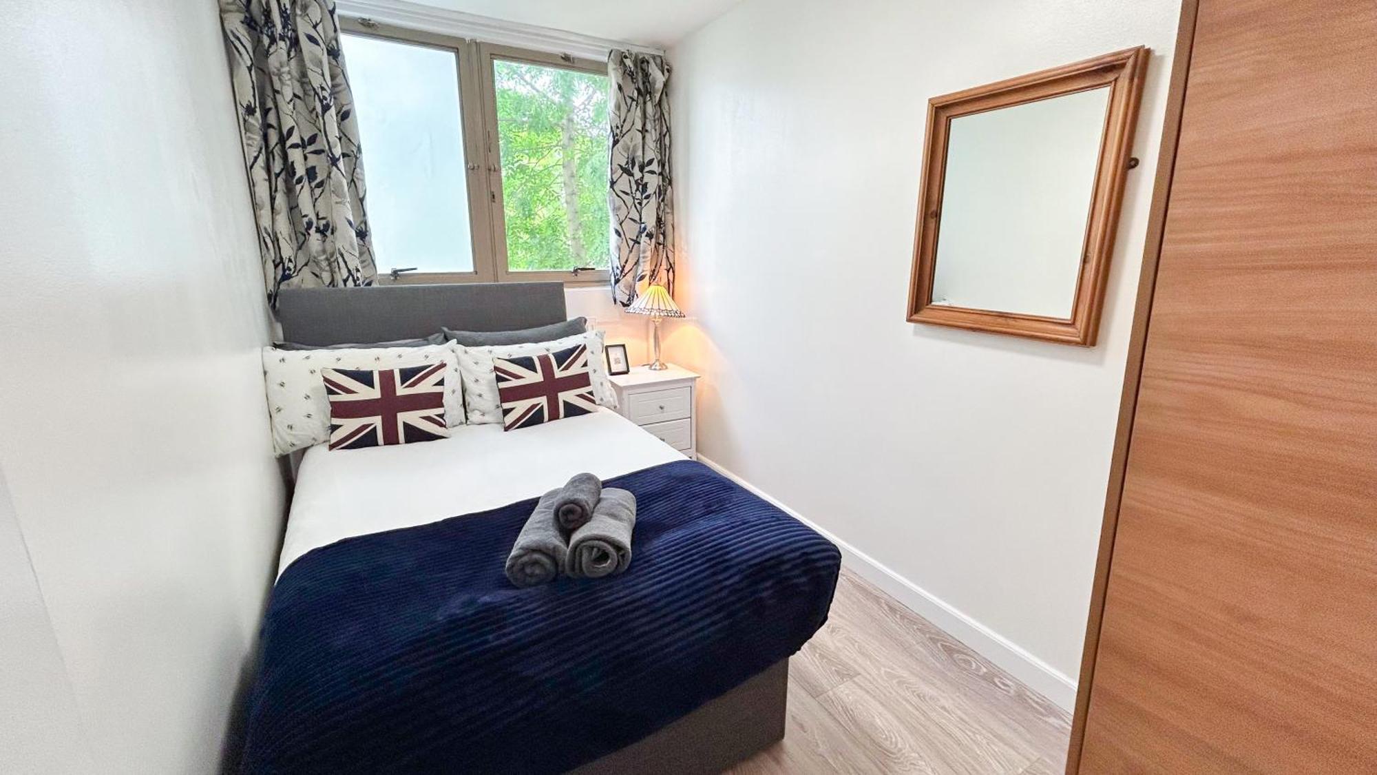 Cosy 3 Bedroom 3 Bathroom Flat With Private Garden- Maida Vale, Near Paddington