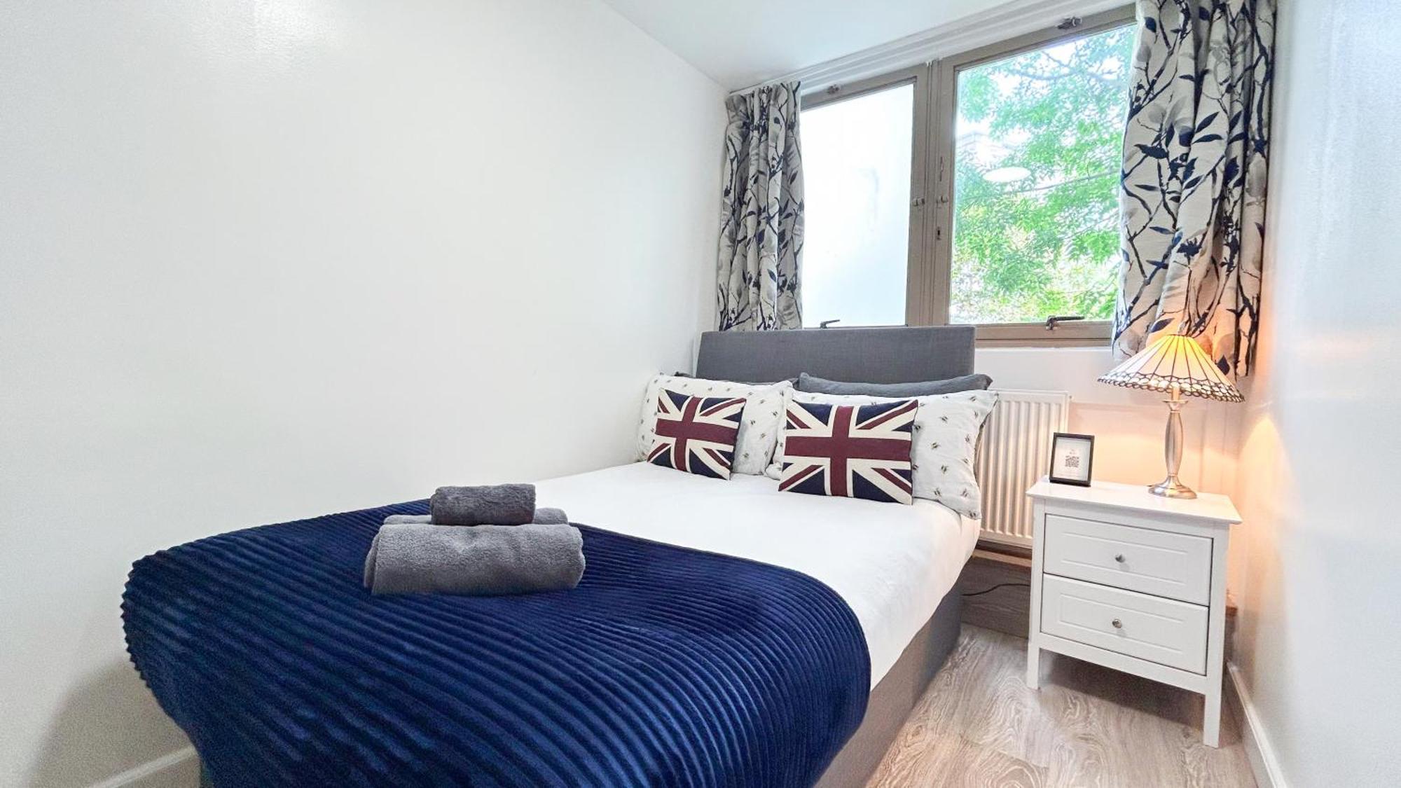 Cosy 3 Bedroom 3 Bathroom Flat With Private Garden- Maida Vale, Near Paddington Londen