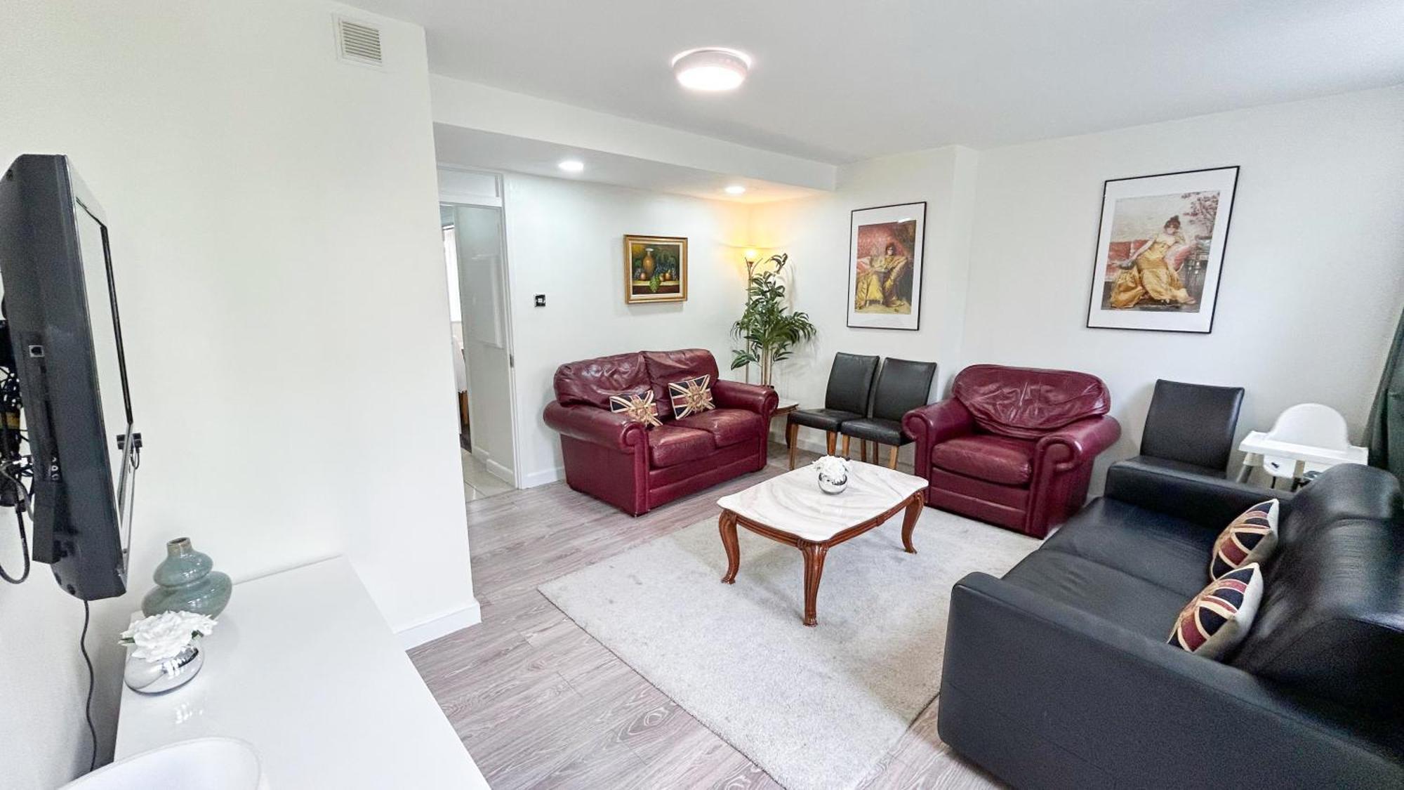Cosy 3 Bedroom 3 Bathroom Flat With Private Garden- Maida Vale, Near Paddington Apartment