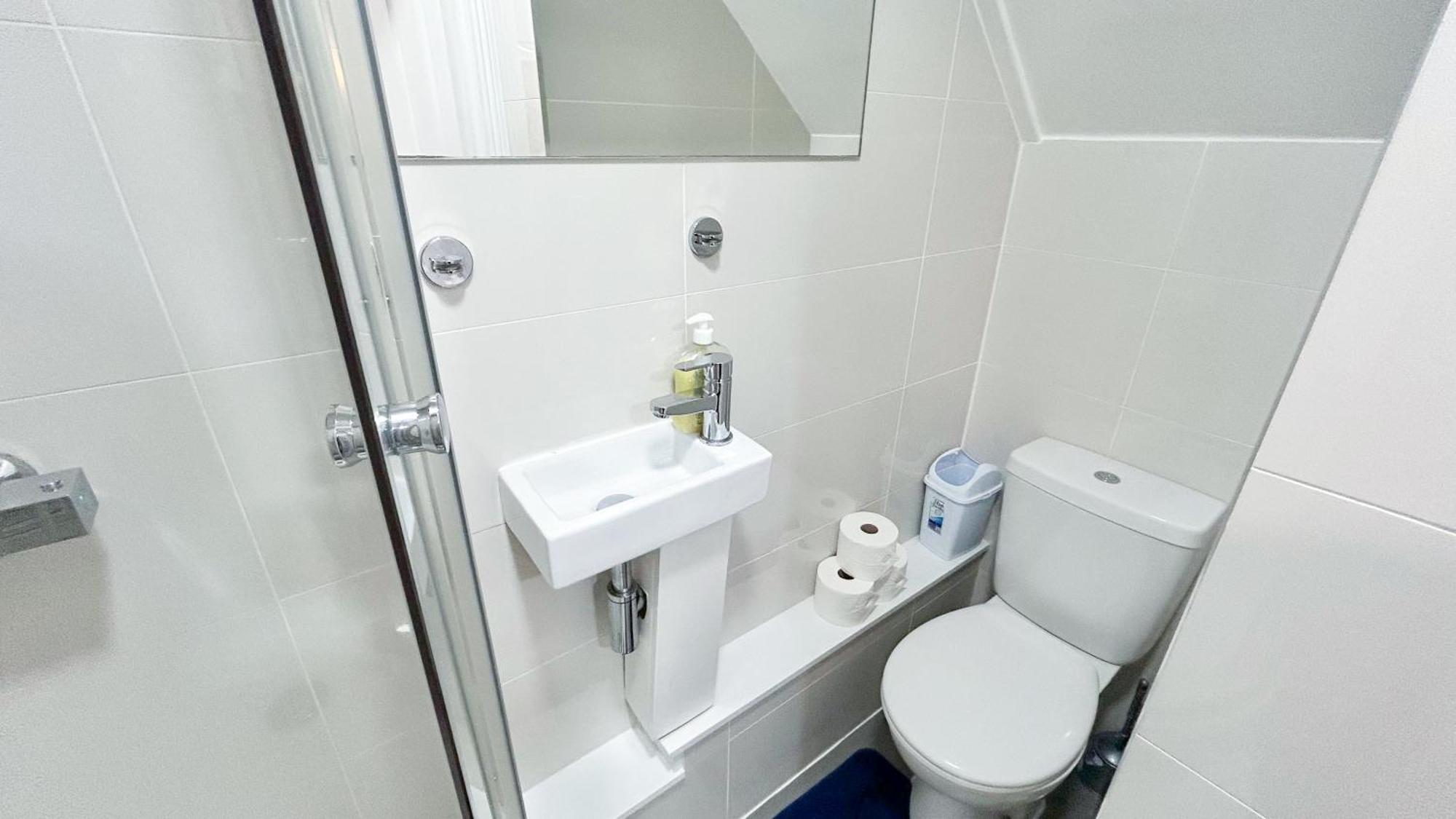 Cosy 3 Bedroom 3 Bathroom Flat With Private Garden- Maida Vale, Near Paddington