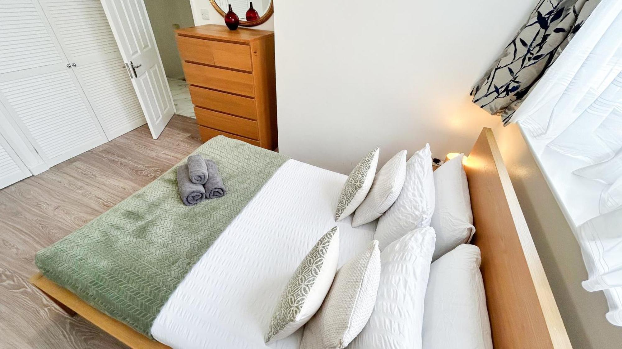 Cosy 3 Bedroom 3 Bathroom Flat With Private Garden- Maida Vale, Near Paddington Appartement