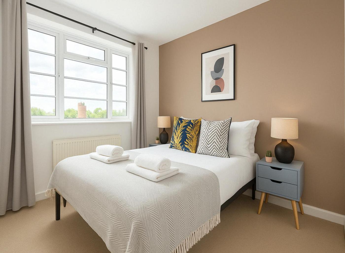 Peaceful 2 Bed Flat In Chiswick Leilighet