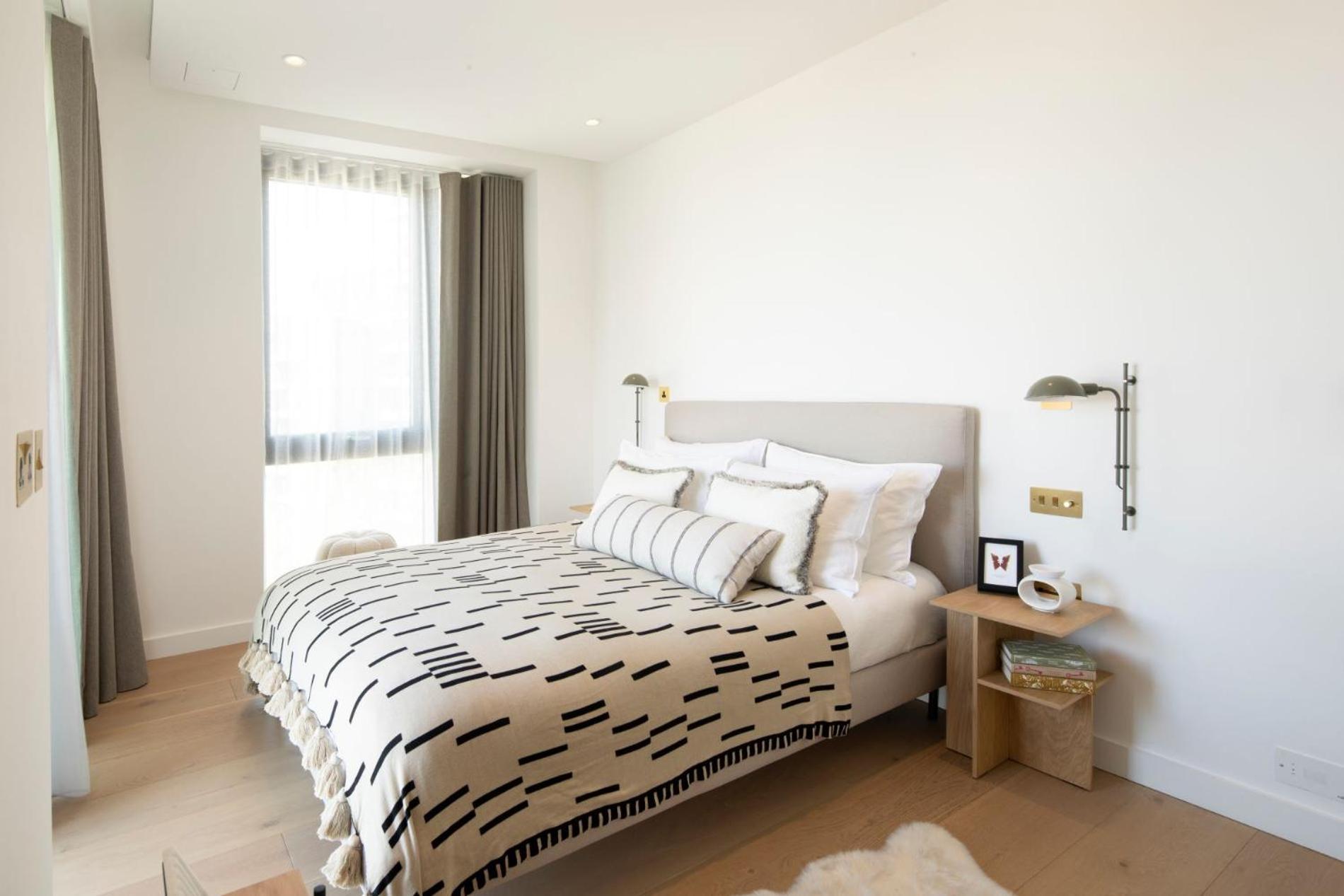 Kings Cross - Luxury 3 Bed Apartment, Private Balcony Leilighet